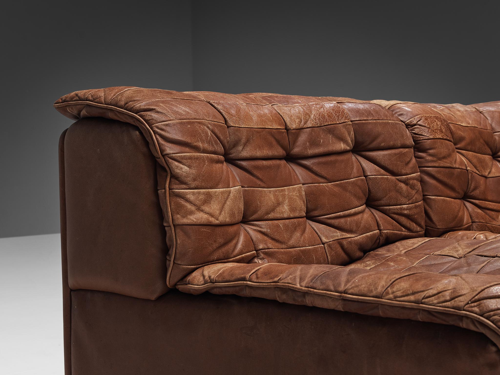 De Sede ‘DS-11’ Modular Patchwork Sofa in Cognac Leather In Good Condition In Waalwijk, NL