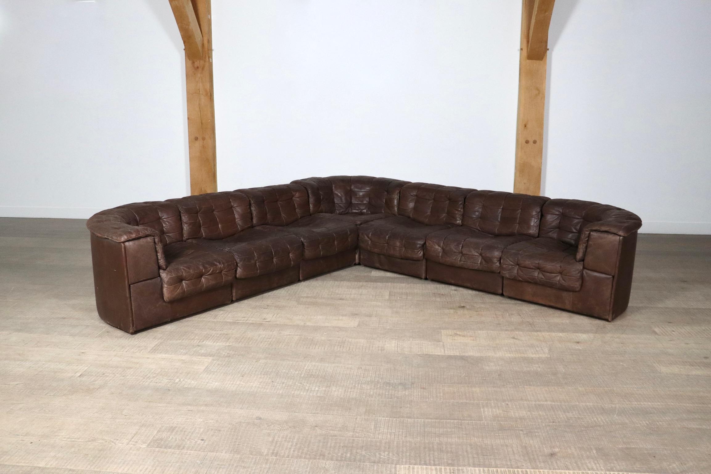 De Sede DS-11 Modulares Sofa aus braunem Patchwork-Leder, Schweiz 1970er Jahre (Mitte des 20. Jahrhunderts) im Angebot