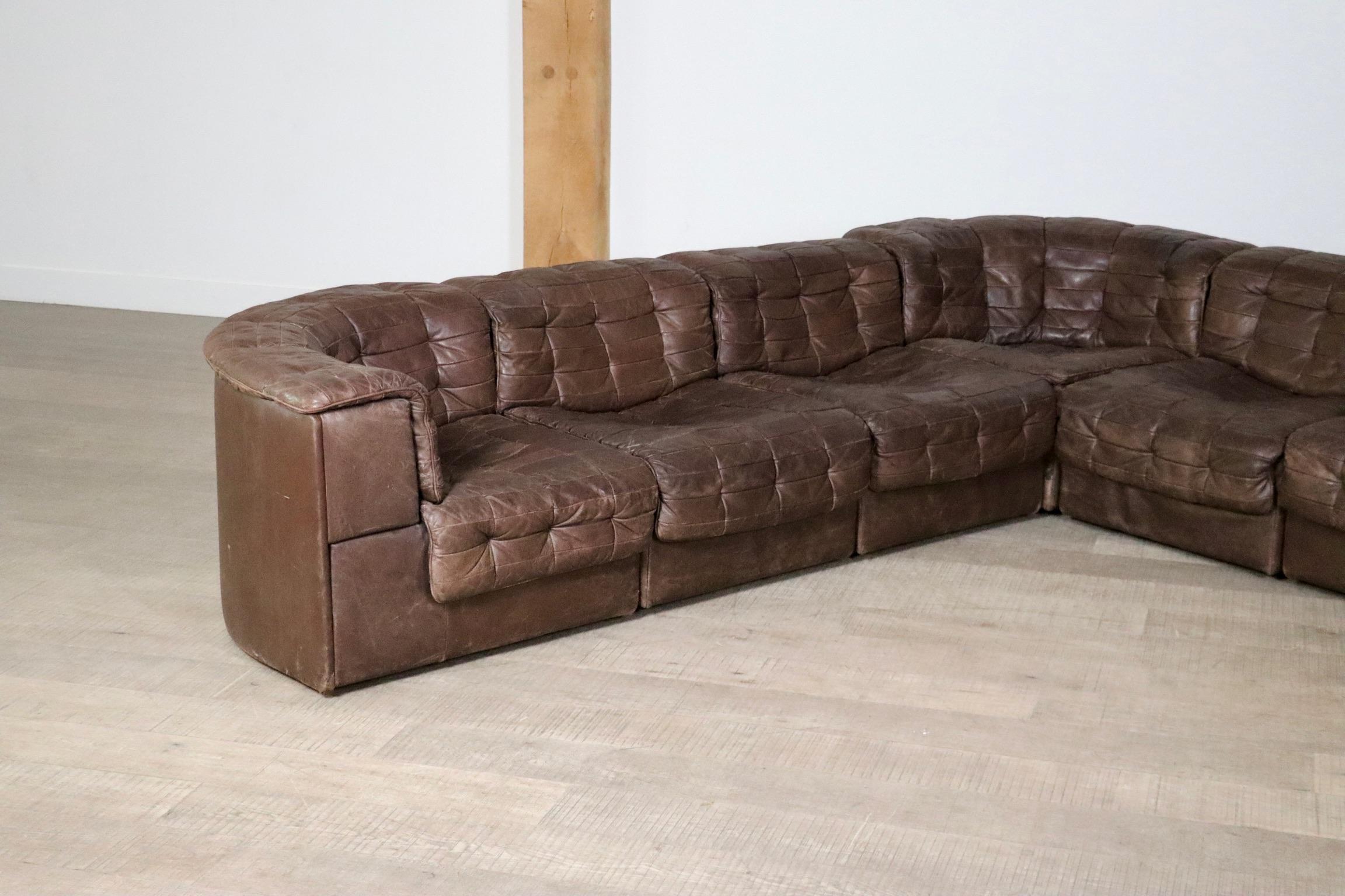 De Sede DS-11 Modulares Sofa aus braunem Patchwork-Leder, Schweiz 1970er Jahre im Angebot 1