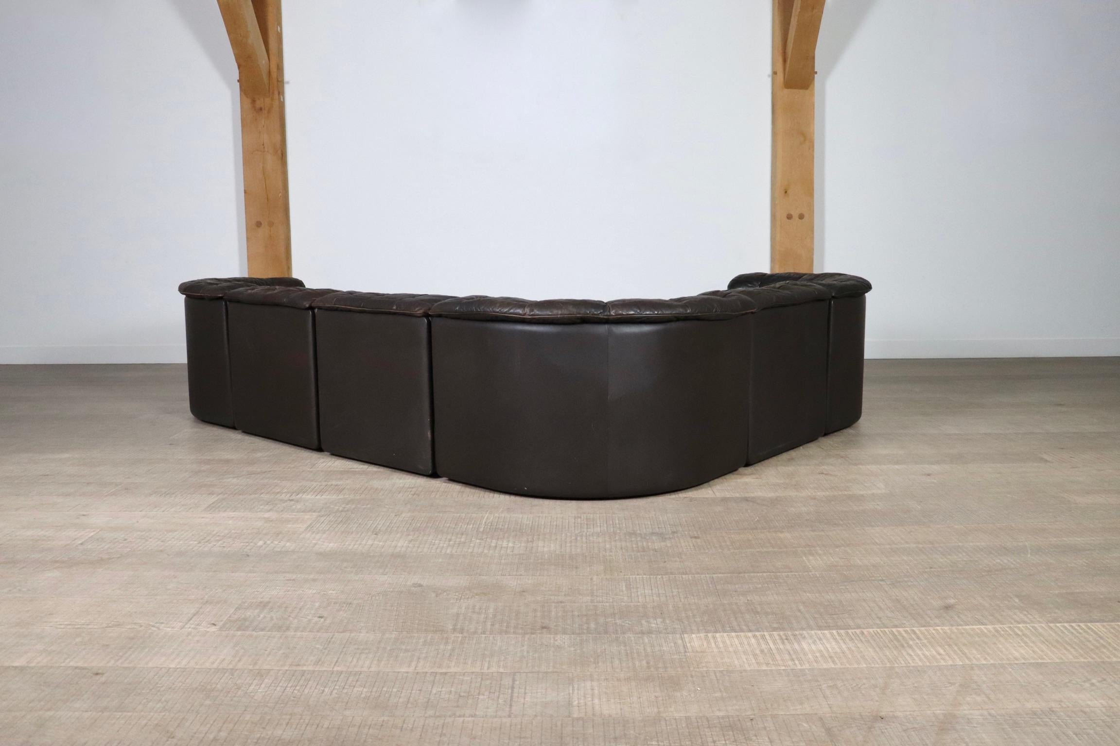 De Sede DS-11 Modulares Sofa aus dunkelbraunem Patchwork-Leder, Schweiz 1970er Jahre im Angebot 3