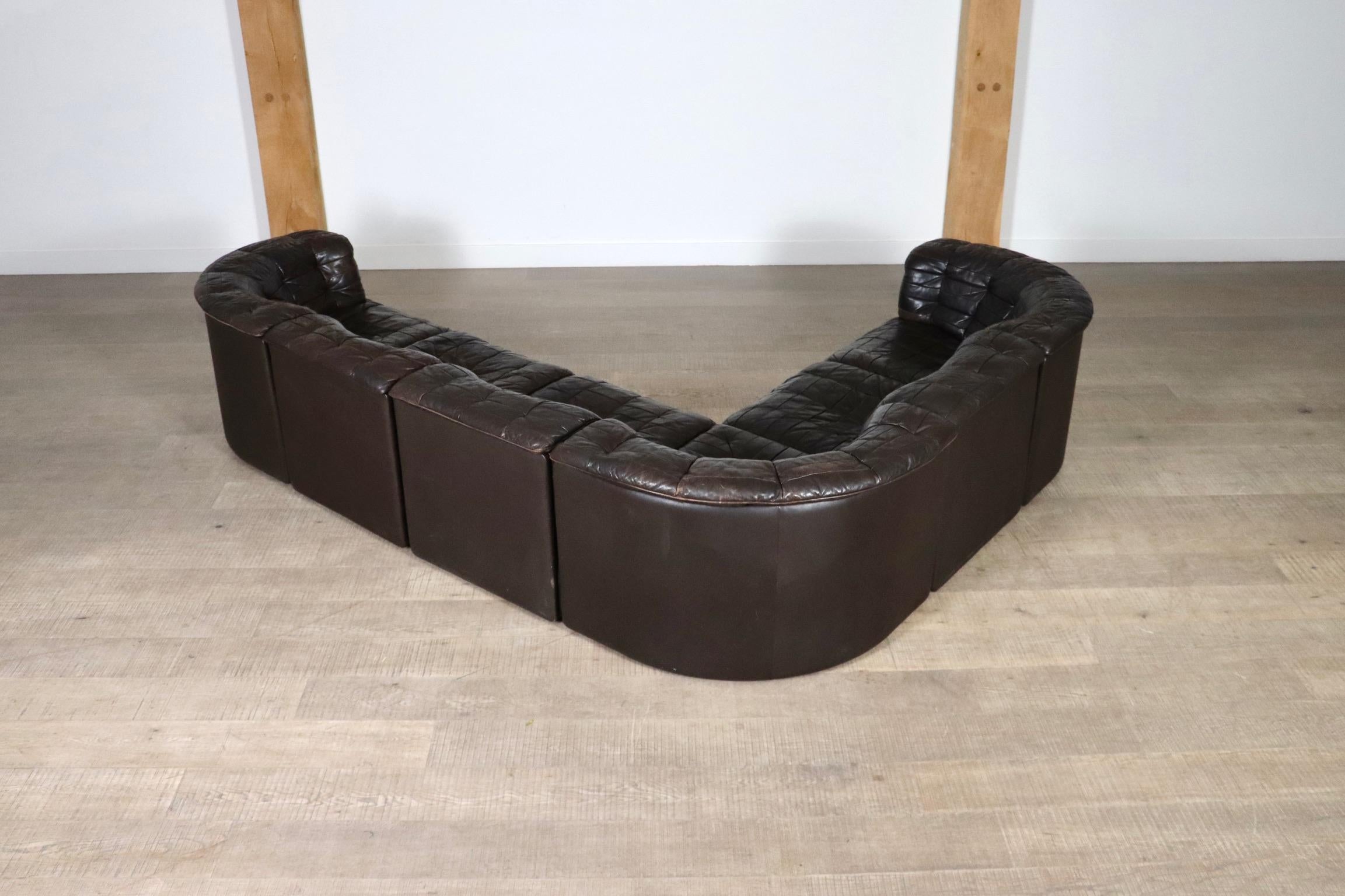 De Sede DS-11 Modulares Sofa aus dunkelbraunem Patchwork-Leder, Schweiz 1970er Jahre im Angebot 4