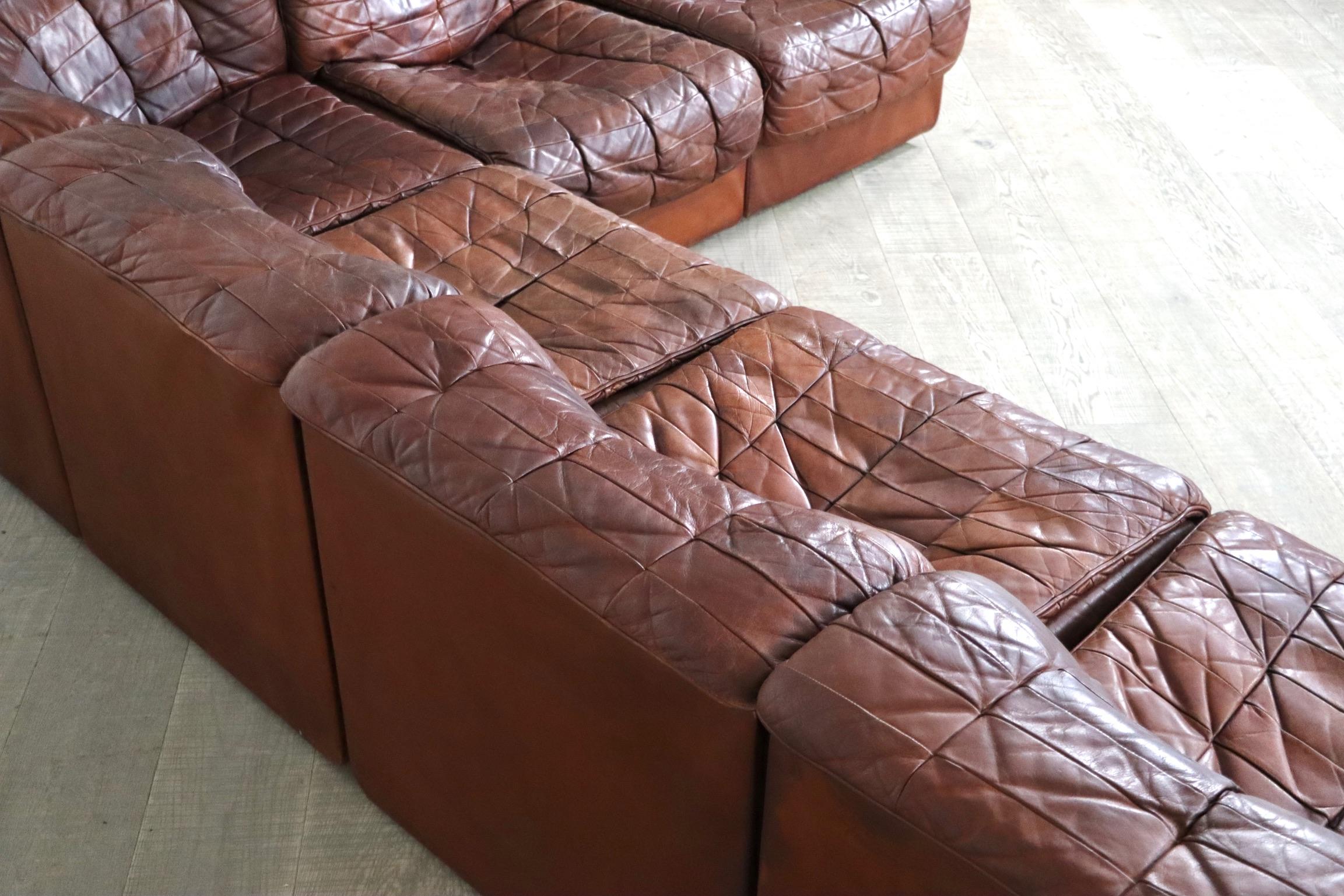 De Sede DS-11 Sofa in Deep Cognac Patchwork Leather, 1970s In Good Condition In ABCOUDE, UT
