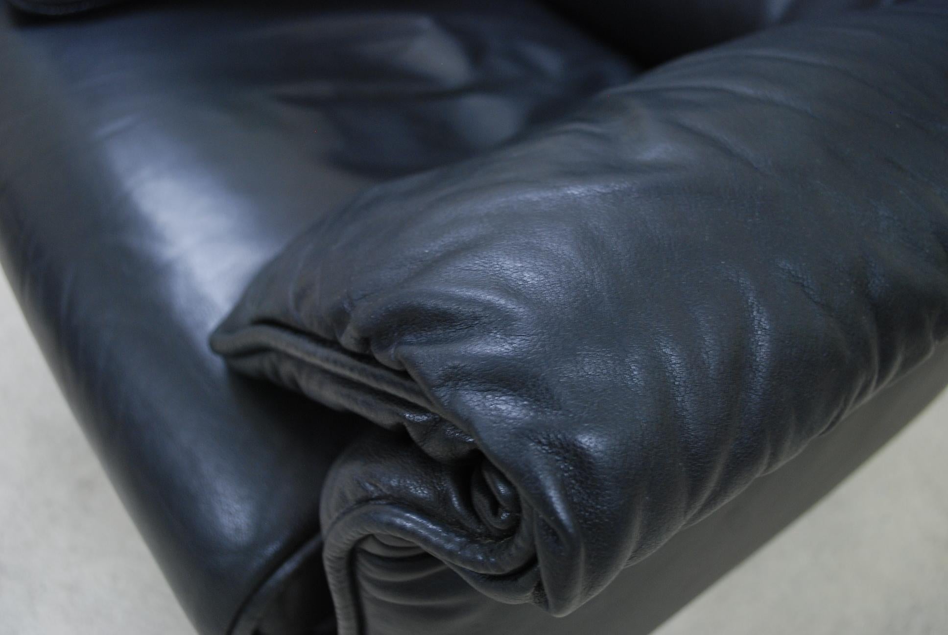 De Sede DS 14 Black Leather Armchair For Sale 3