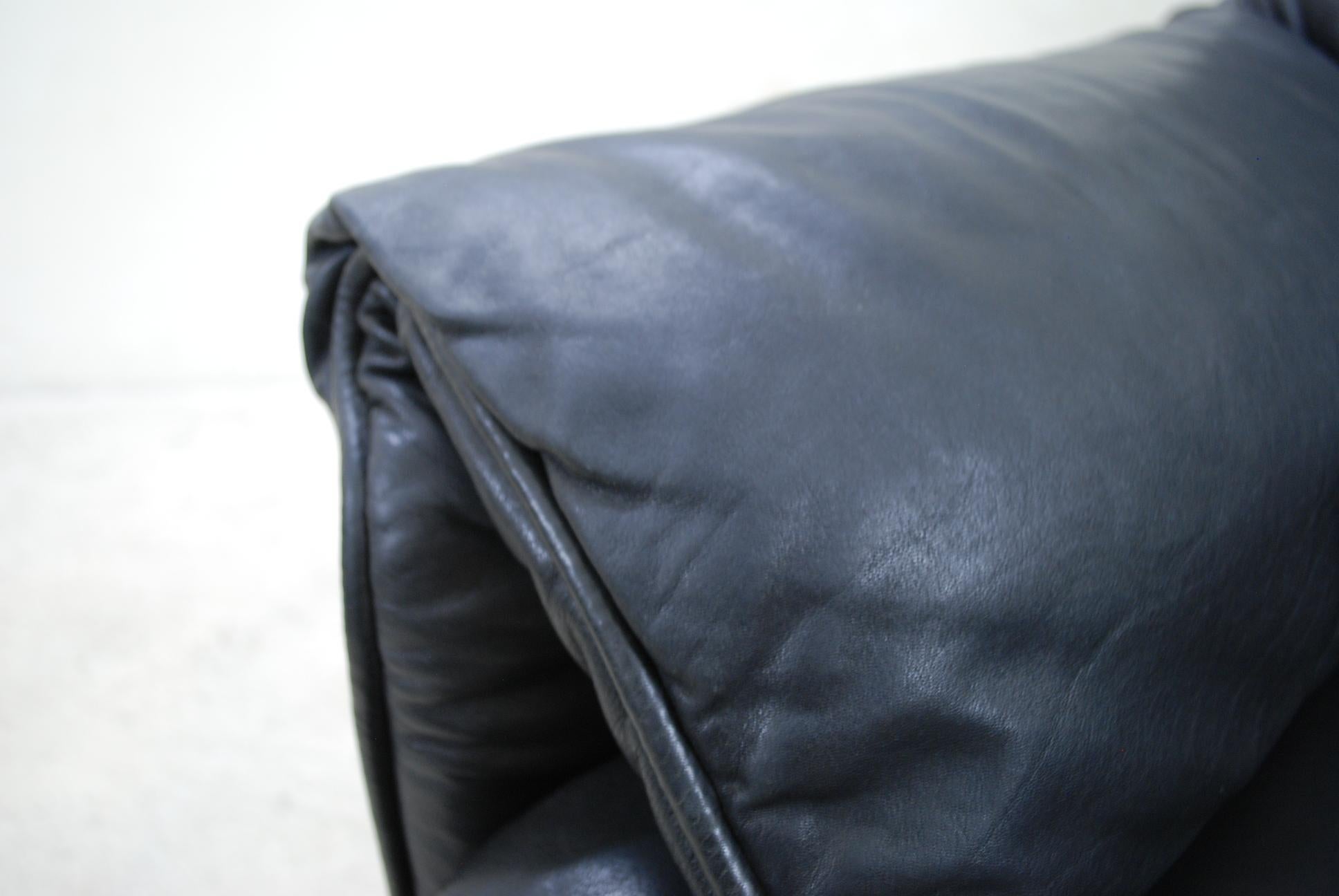 De Sede DS 14 Black Leather Armchair For Sale 4