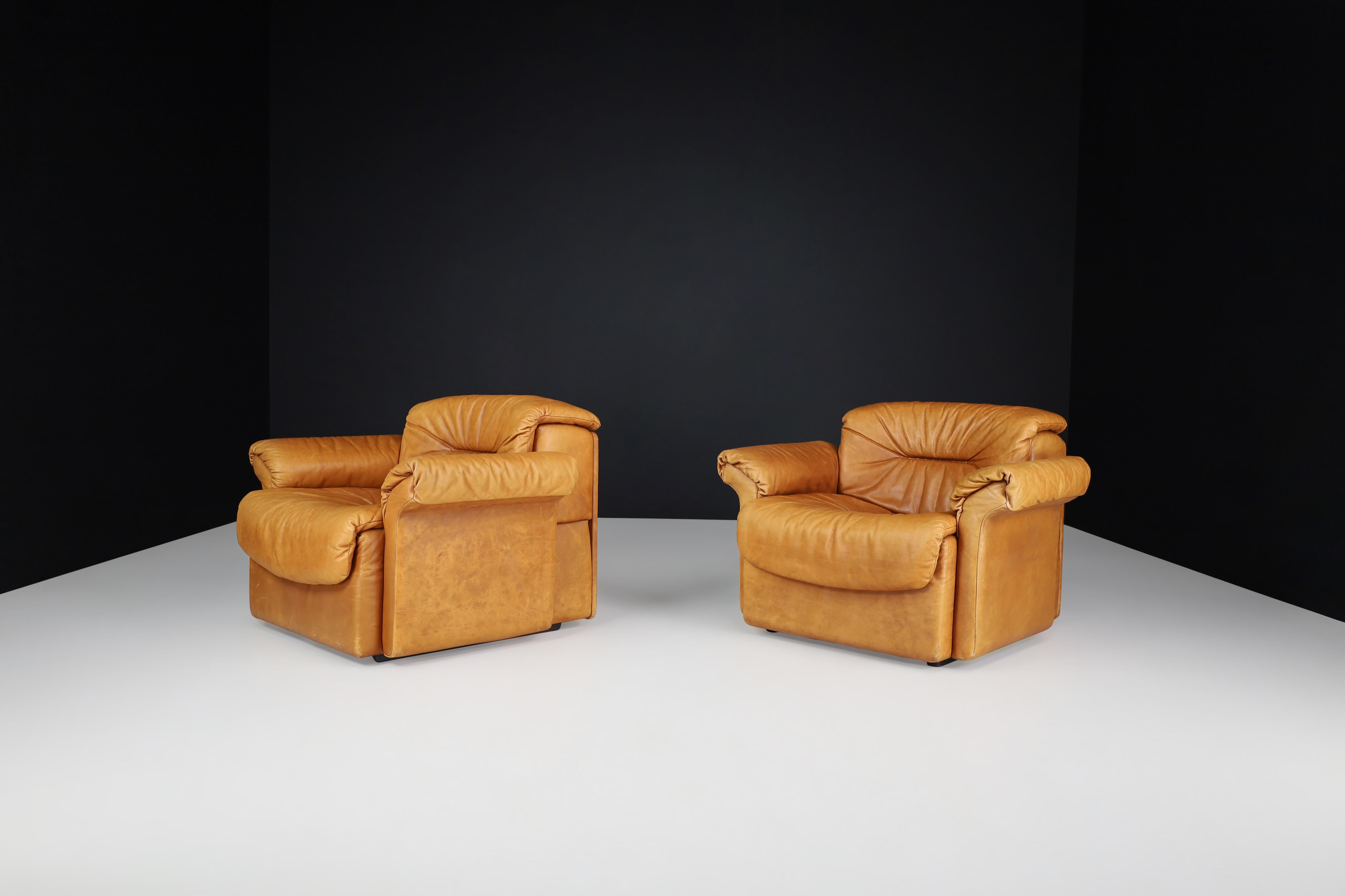 Mid-Century Modern De Sede DS 14 Lounge Chairs in Patinated Cognac Leather, Switzerland, 1970s For Sale