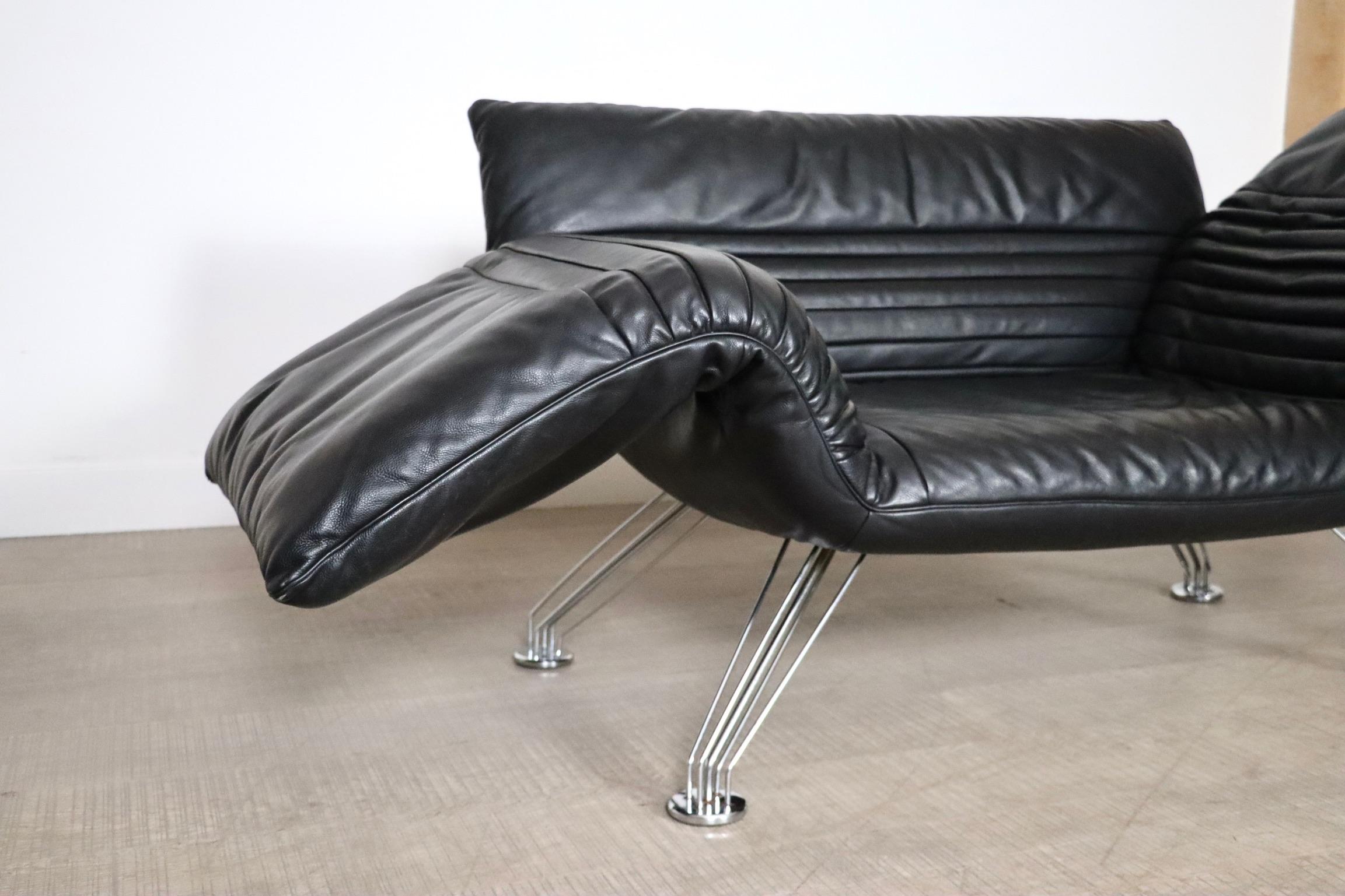 Late 20th Century De Sede DS-142 Lounge Chair By Winfried Totzek In Black Leather, Switzerland 198
