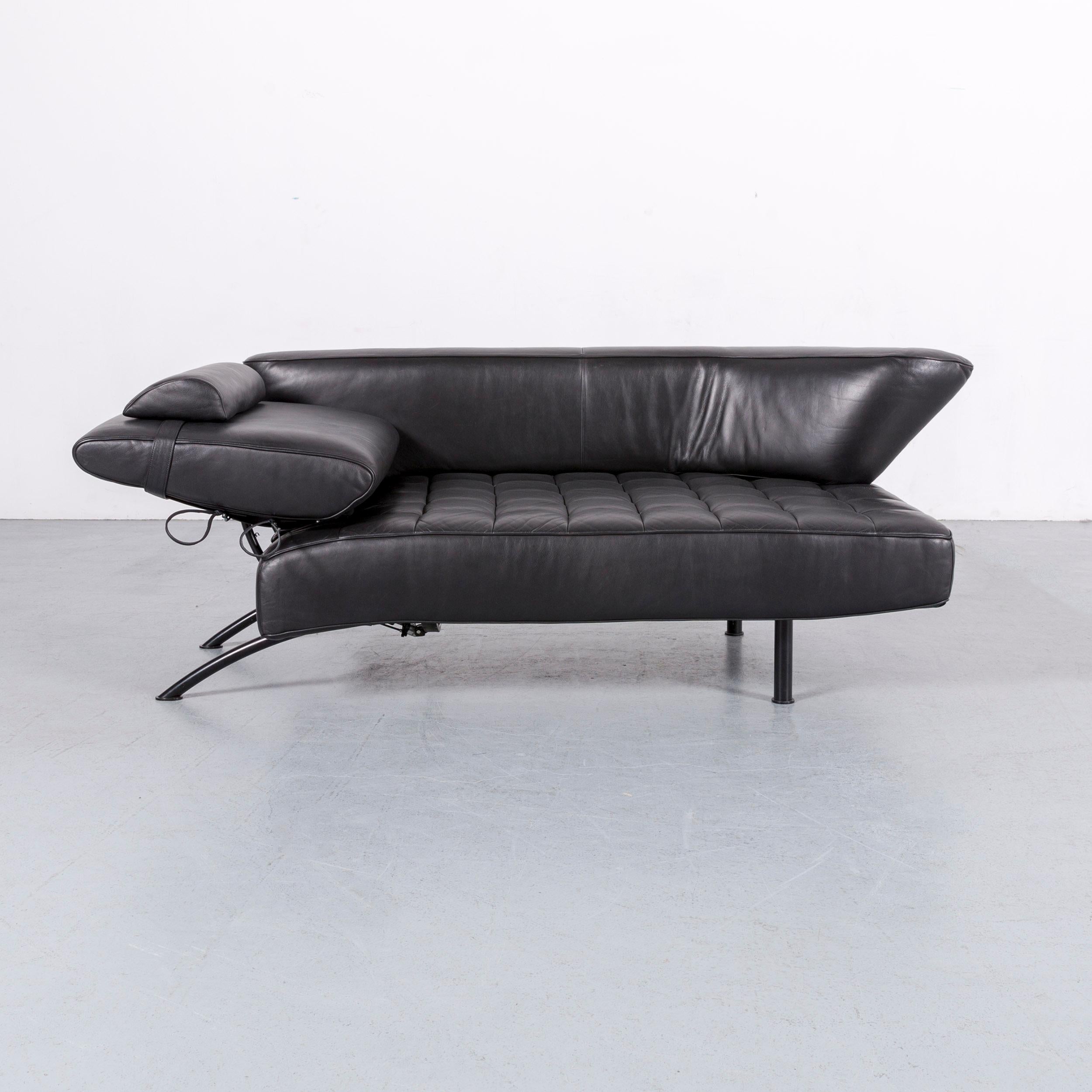 We bring to you a de Sede DS 144 leather sofa black two-seat lounger real leather function.

Product measurements in centimetres:

Depth 94
Width 205
Height 79
Seat-height 41
Rest-height 62
Seat-depth 75
Seat-width 
Back-height.

   