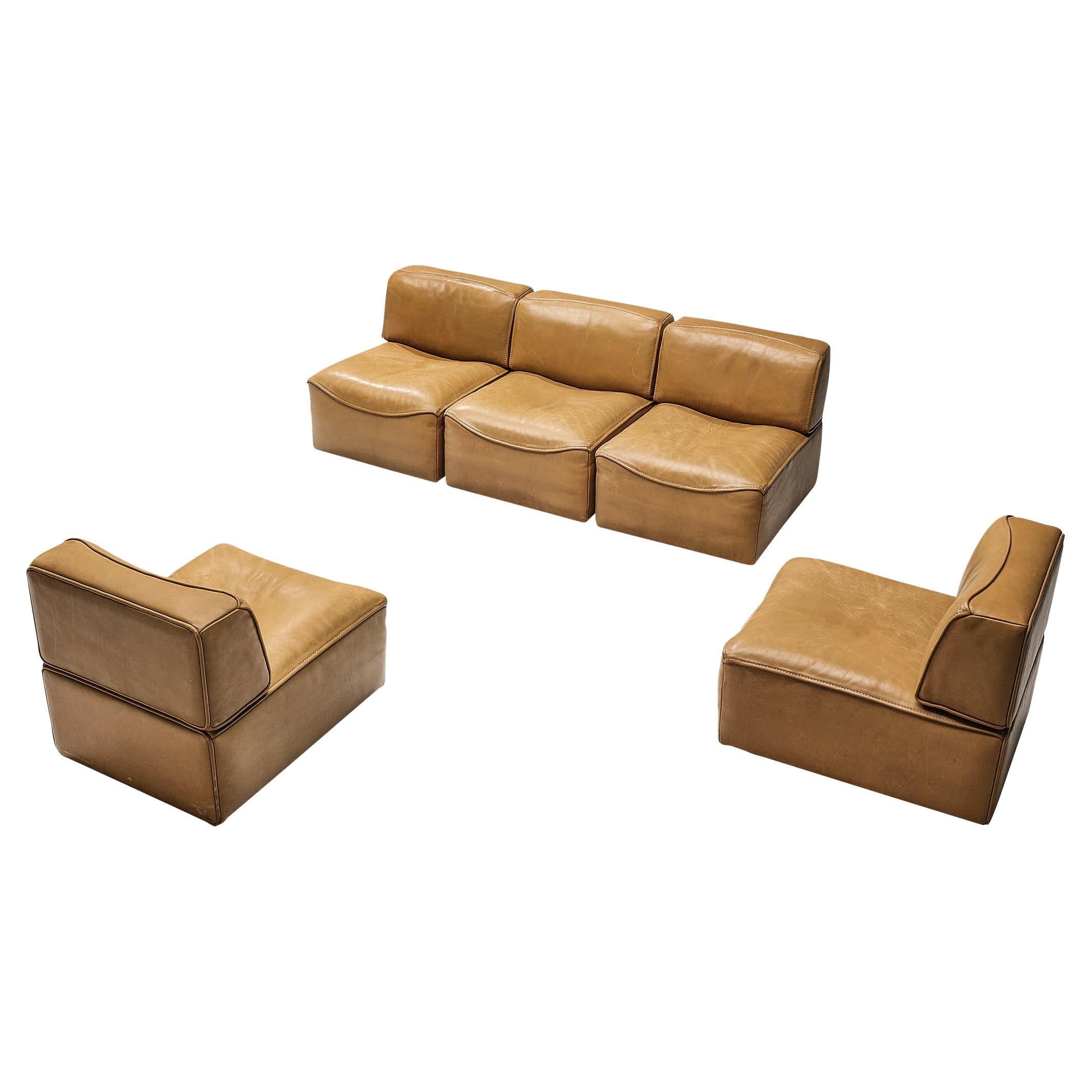 De Sede ‘DS-15’ Modular Sofa in Caramel Leather