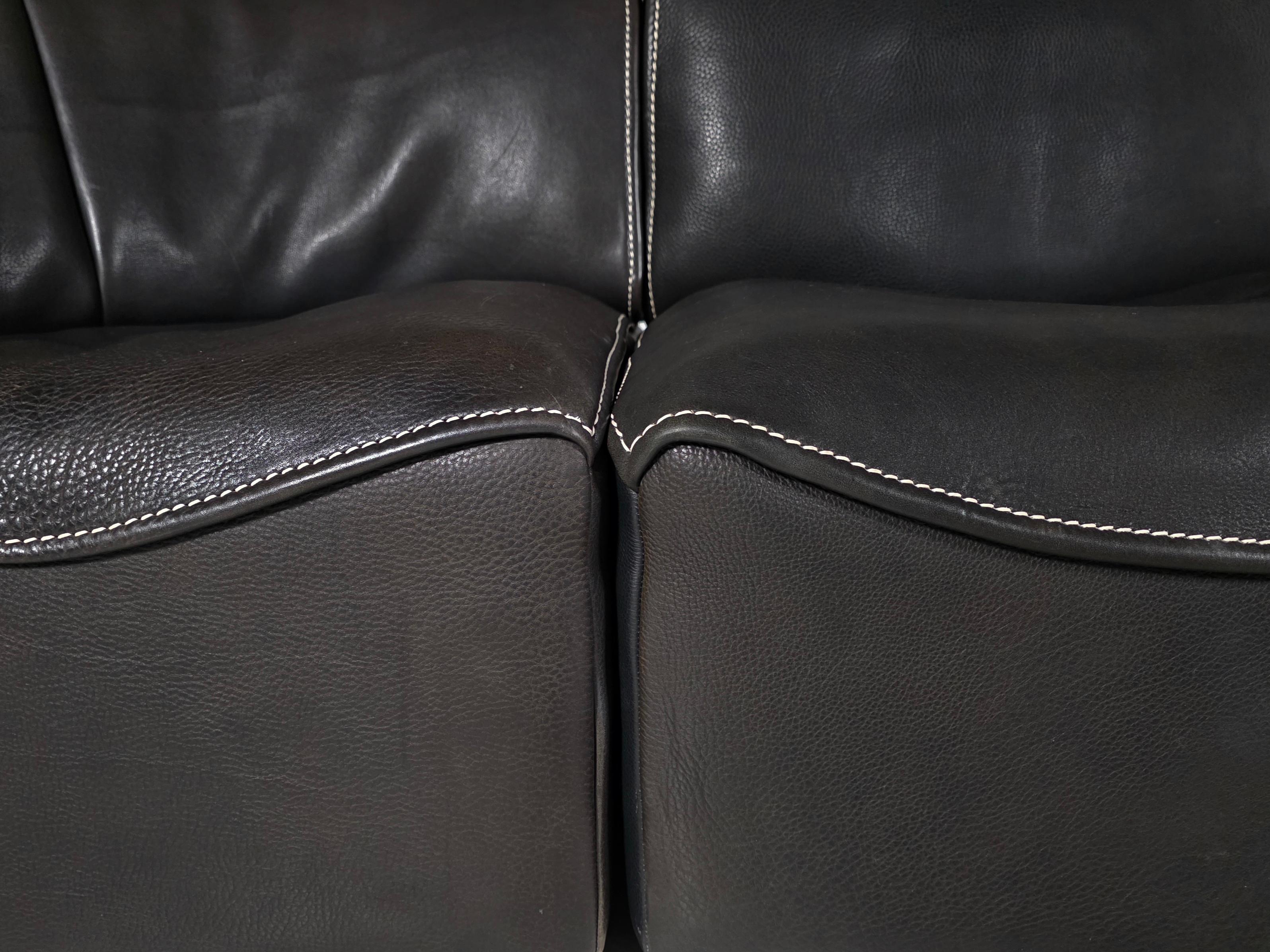 De Sede DS-15 Modular Sofa in original black Buffalo Leather, 1970s en vente 7