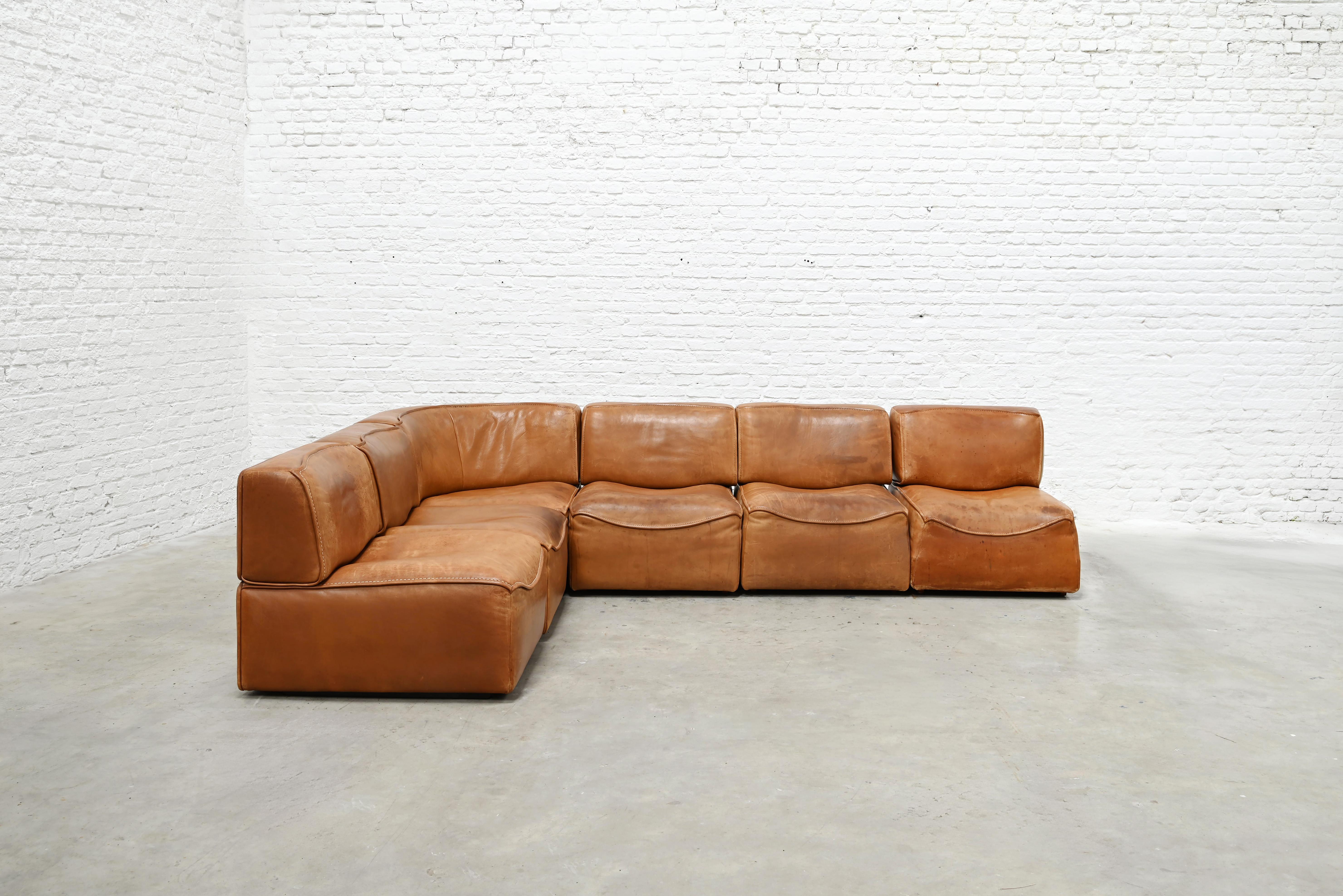 Dieses modulare Sofa 