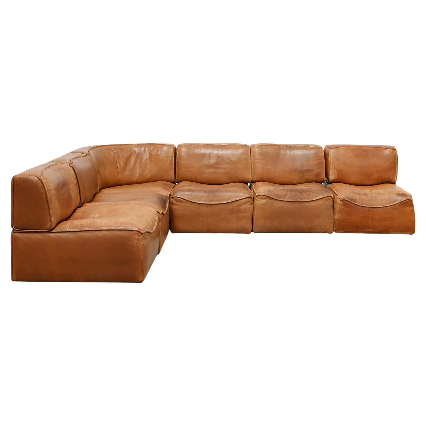 De Sede 'DS-15' Modular Sofa in Patinated Cognac Leather, Switzerland 1970's