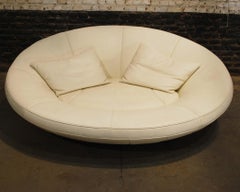 De Sede DS 152 Oval White Leather Sofa by Jane Worthington for De Sede