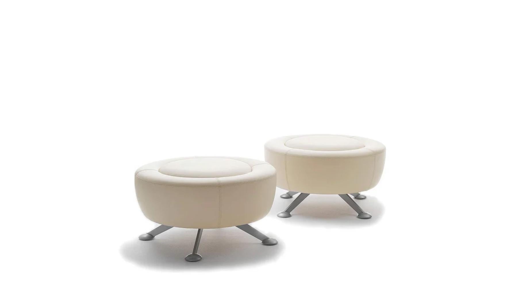 De Sede DS-164 Hocker mit cremefarbener Polsterung von Hugo de Ruiter (Moderne) im Angebot