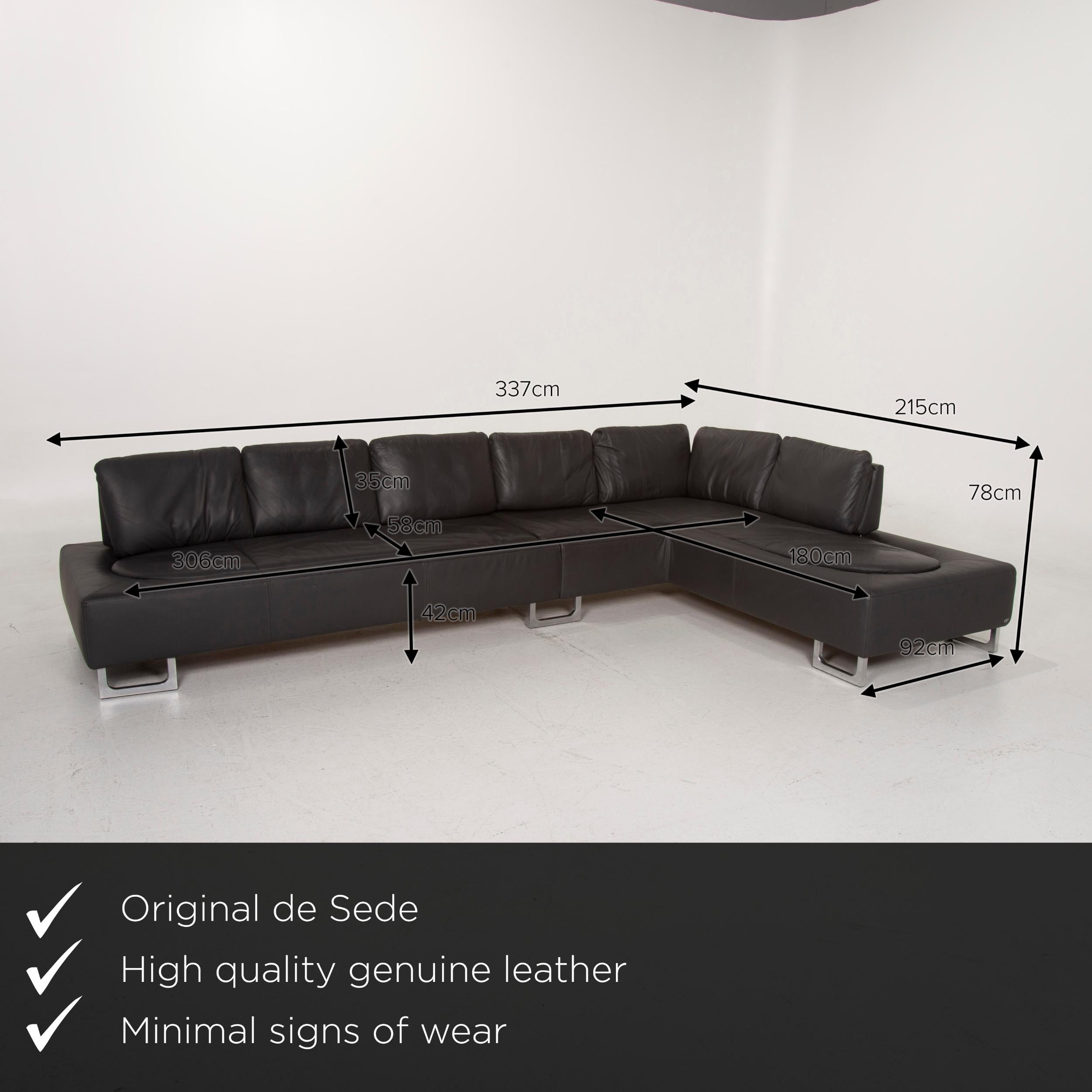 We present to you a De Sede ds 165 leather sofa anthracite corner sofa function.
 

 Product measurements in centimeters:
 

Depth 92
Width 337
Height 78
Seat height 42
Seat depth 58
Seat width 306
Back height 35.

 