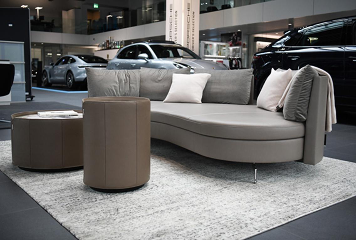 Modern De Sede DS-167 Sofa with Movable Backrest in Schiefer Fabric by Hugo de Ruiter For Sale