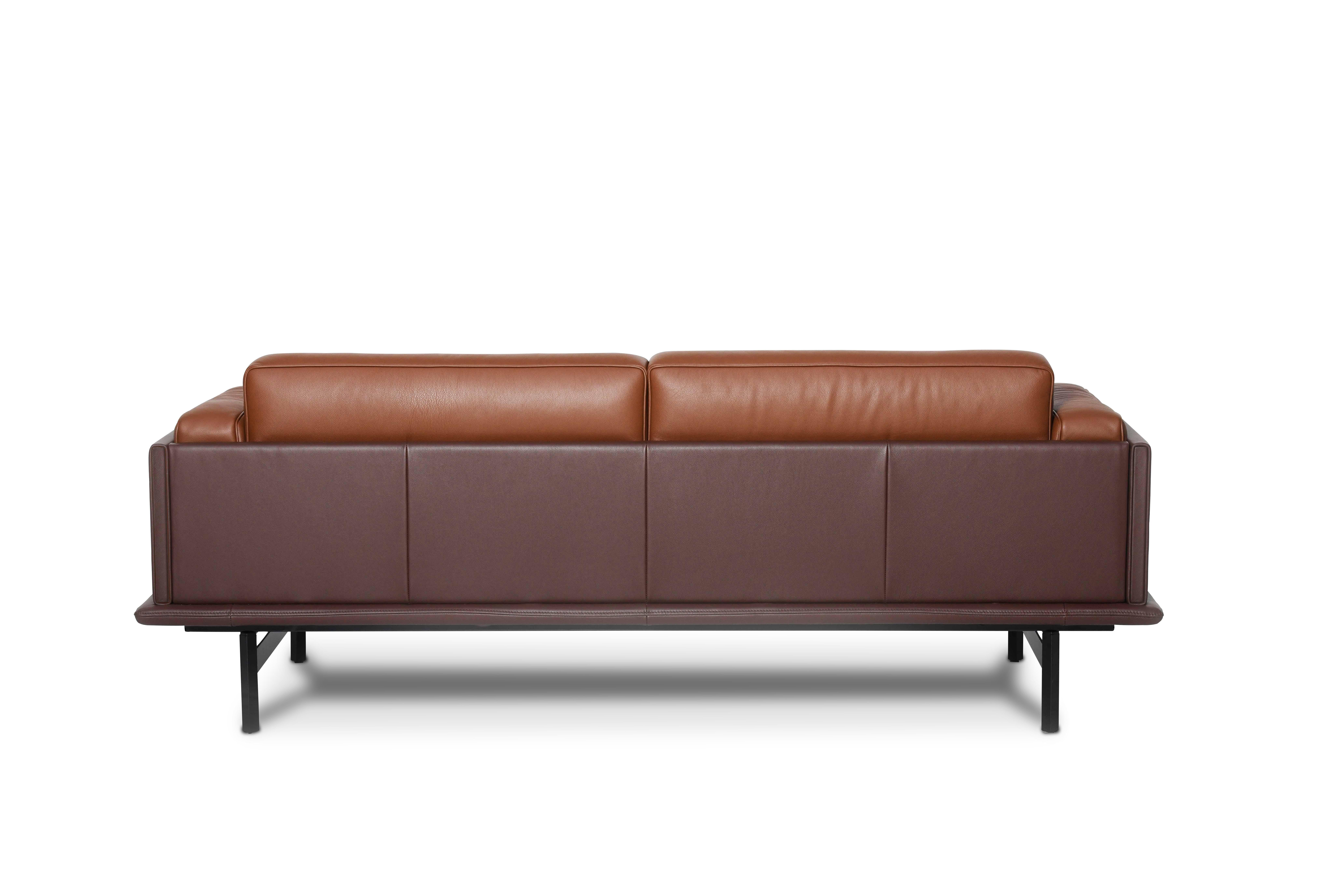 Modern De Sede DS-175 Medium Two-Seat Sofa in Hazel Upholstery by Patrick Norguet For Sale