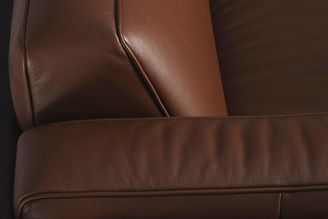 De Sede DS-175 Medium Zweisitzer-Sofa mit Hazelpolsterung von Patrick Norguet (21. Jahrhundert und zeitgenössisch) im Angebot