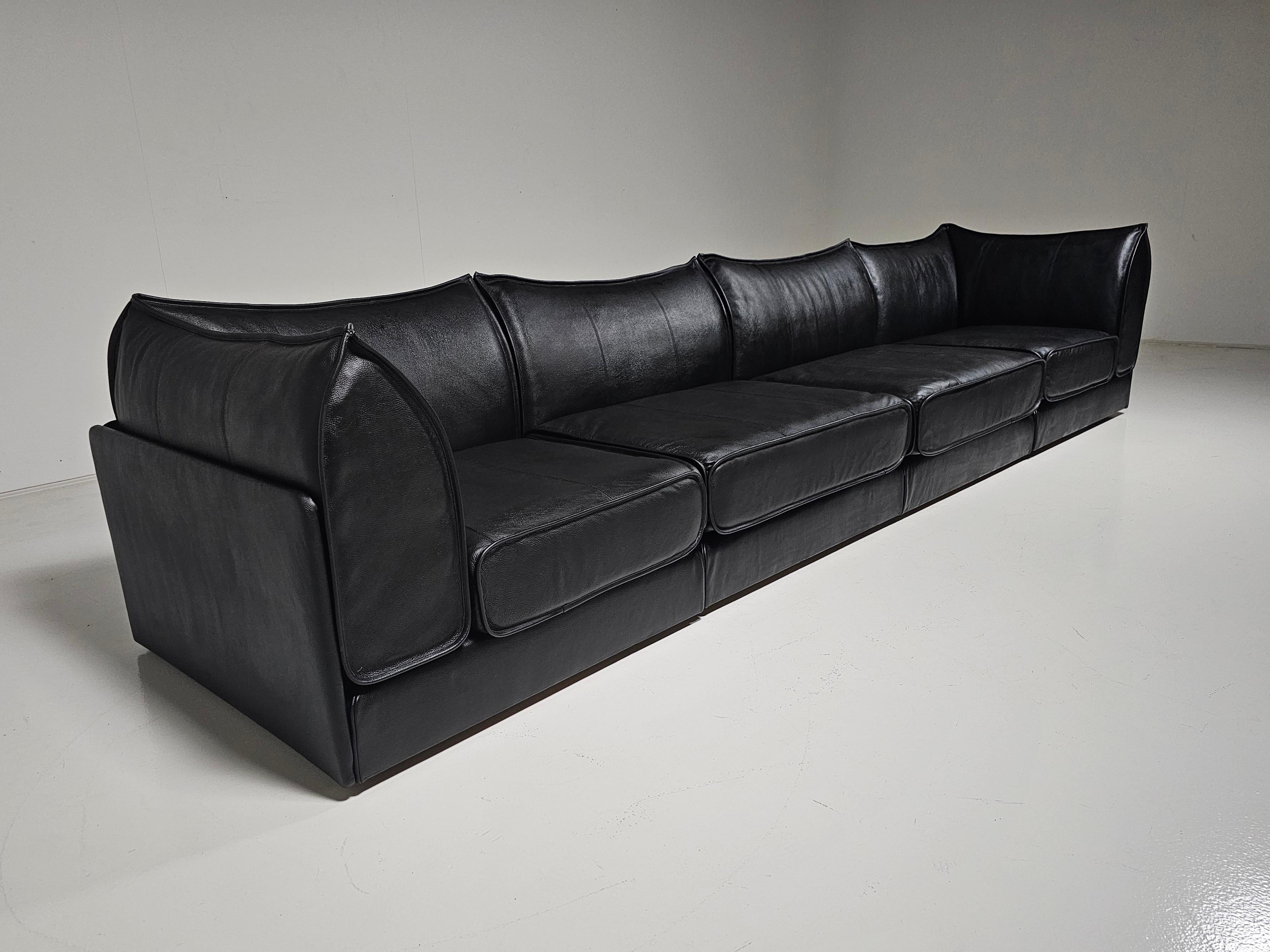 European De Sede DS-19 black leather 4-seater 'Pagoda' Sectional Sofa, 1970s For Sale
