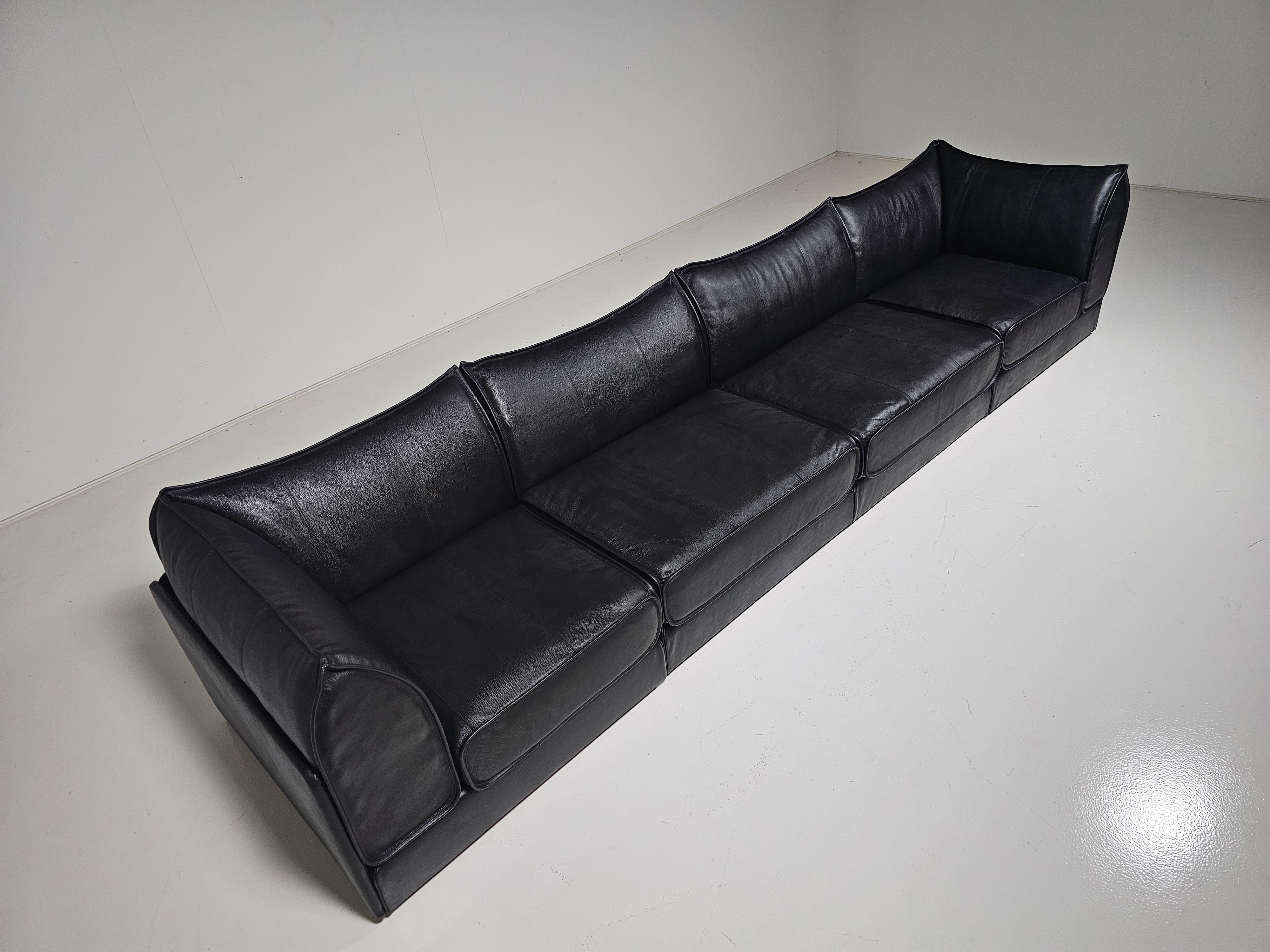 De Sede DS-19 black leather 4-seater 'Pagoda' Sectional Sofa, 1970s In Excellent Condition For Sale In amstelveen, NL
