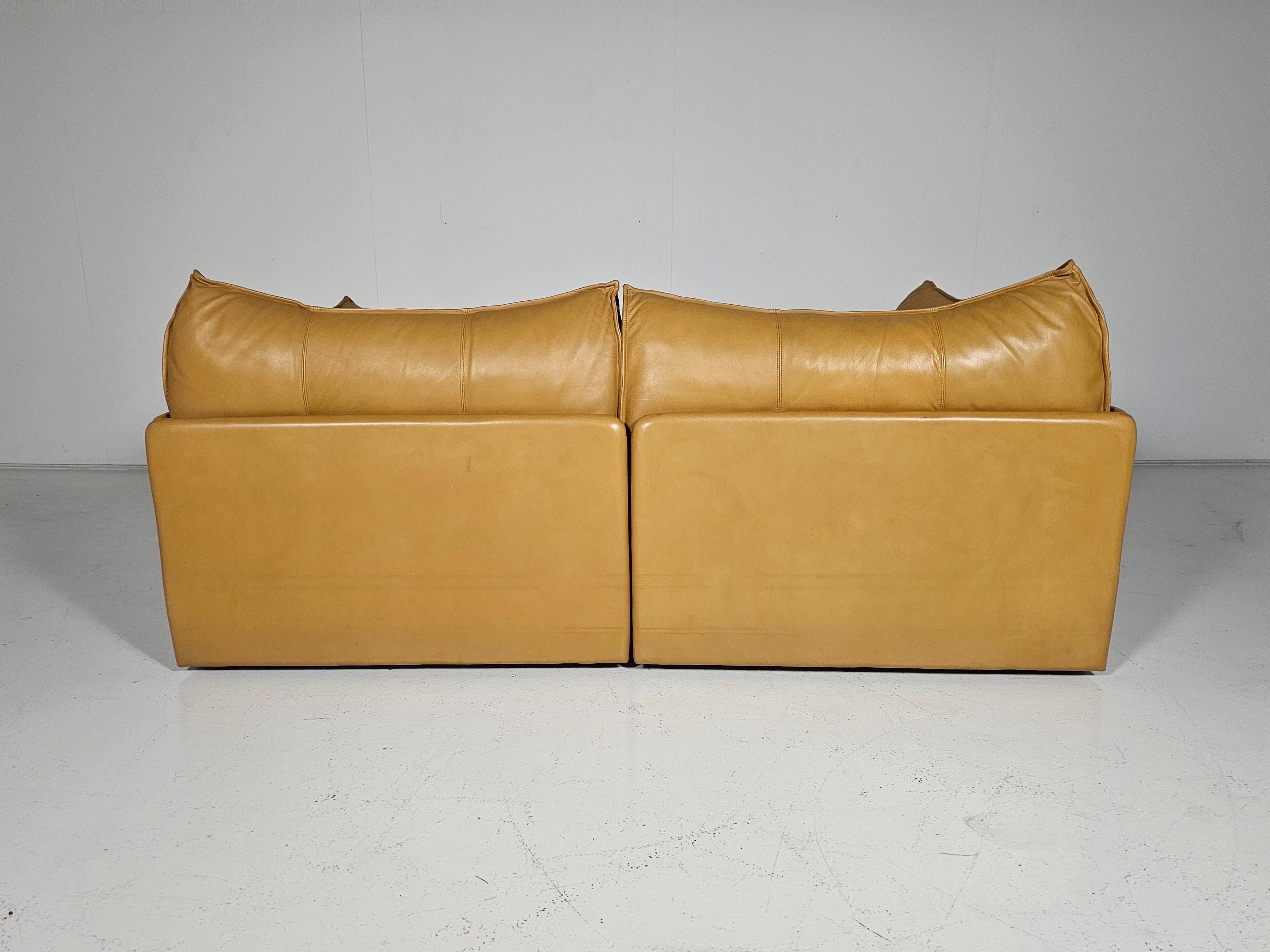 Fine XX secolo Divano componibile 'Pagoda' De Sede DS-19 in pelle color cuoio, anni '70 in vendita