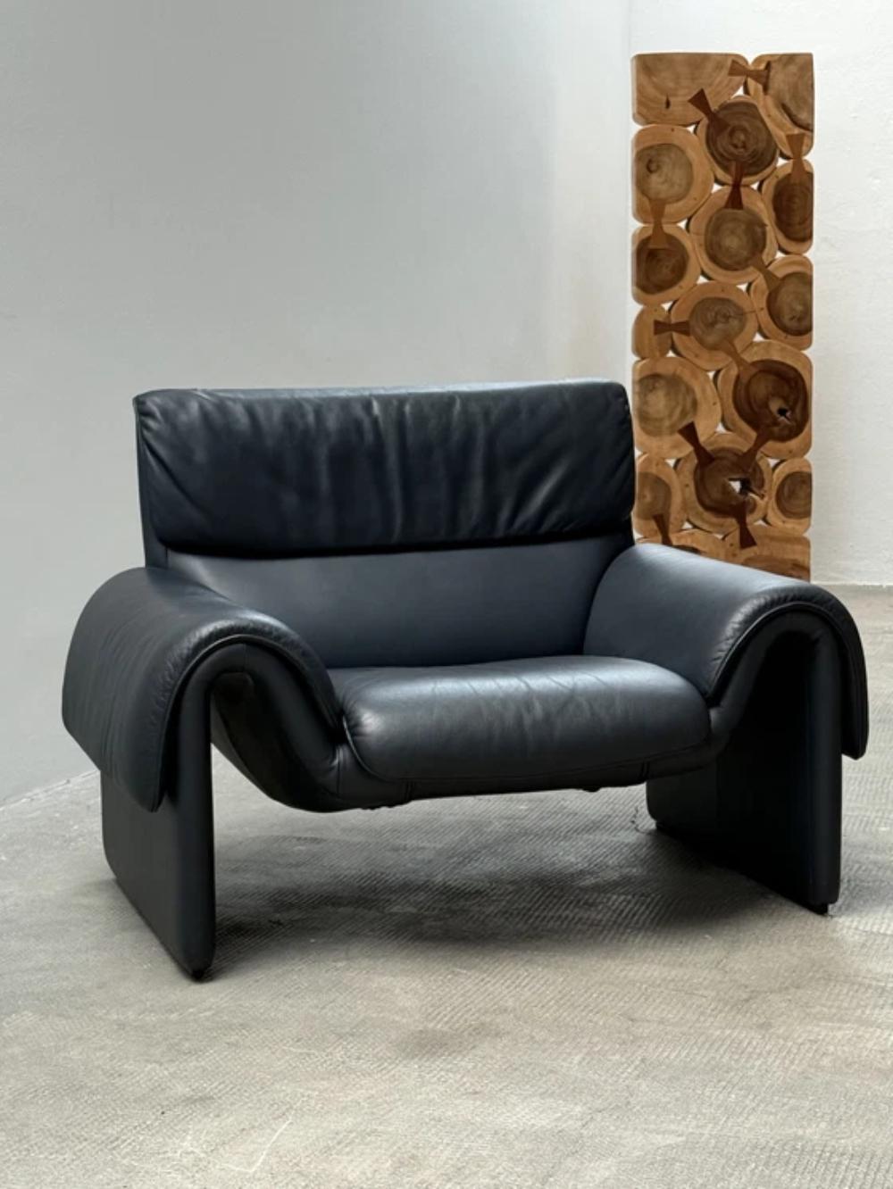 De Sede DS-2011 Sillón tapizado en jade by De Sede Design Team en Nuevo estado para la venta en Brooklyn, NY