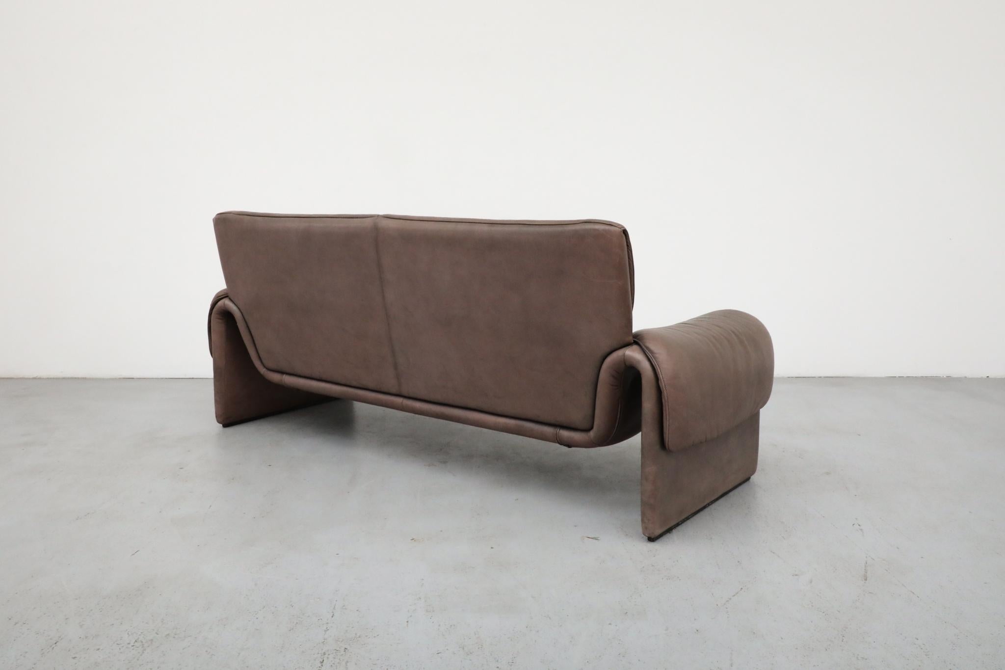 Pelle De Sede 'DS-2011' Divani in pelle color cioccolato, Svizzera 1983 in vendita