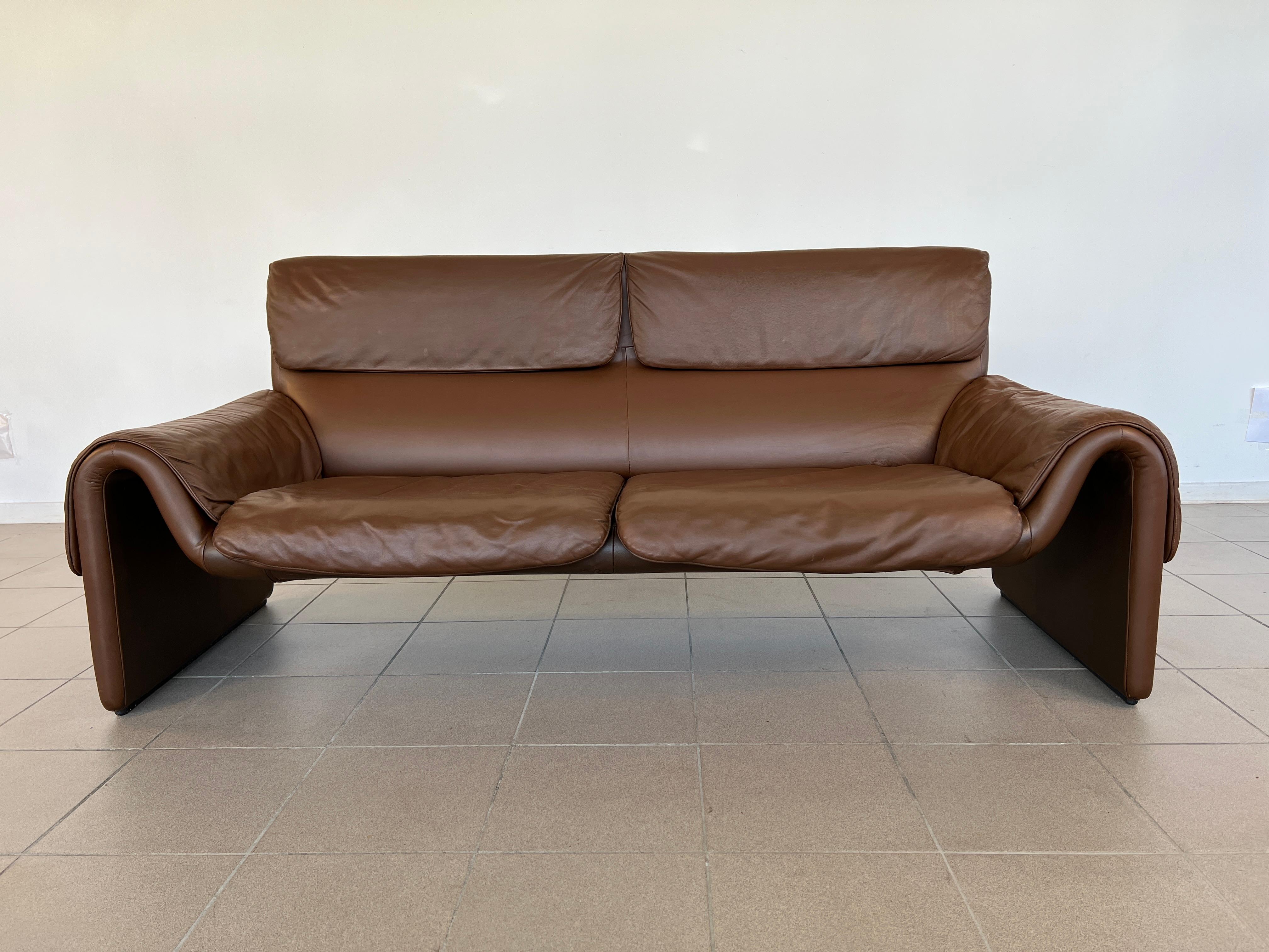 Mid-Century moderno De Sede Ds-2011 Divano in pelle in vendita
