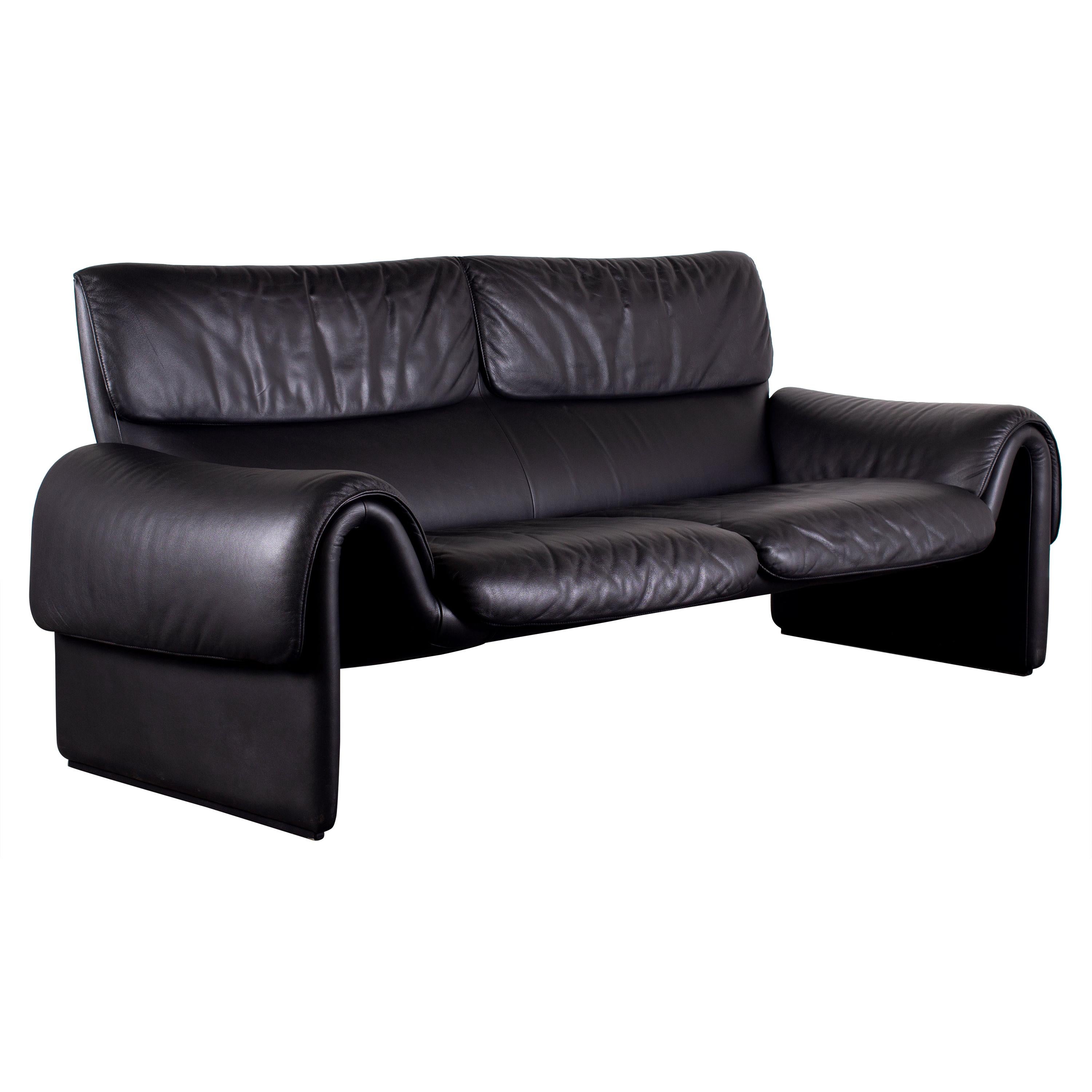 De Sede DS-2011 Zweisitziges Sofa aus schwarzem Anilinleder