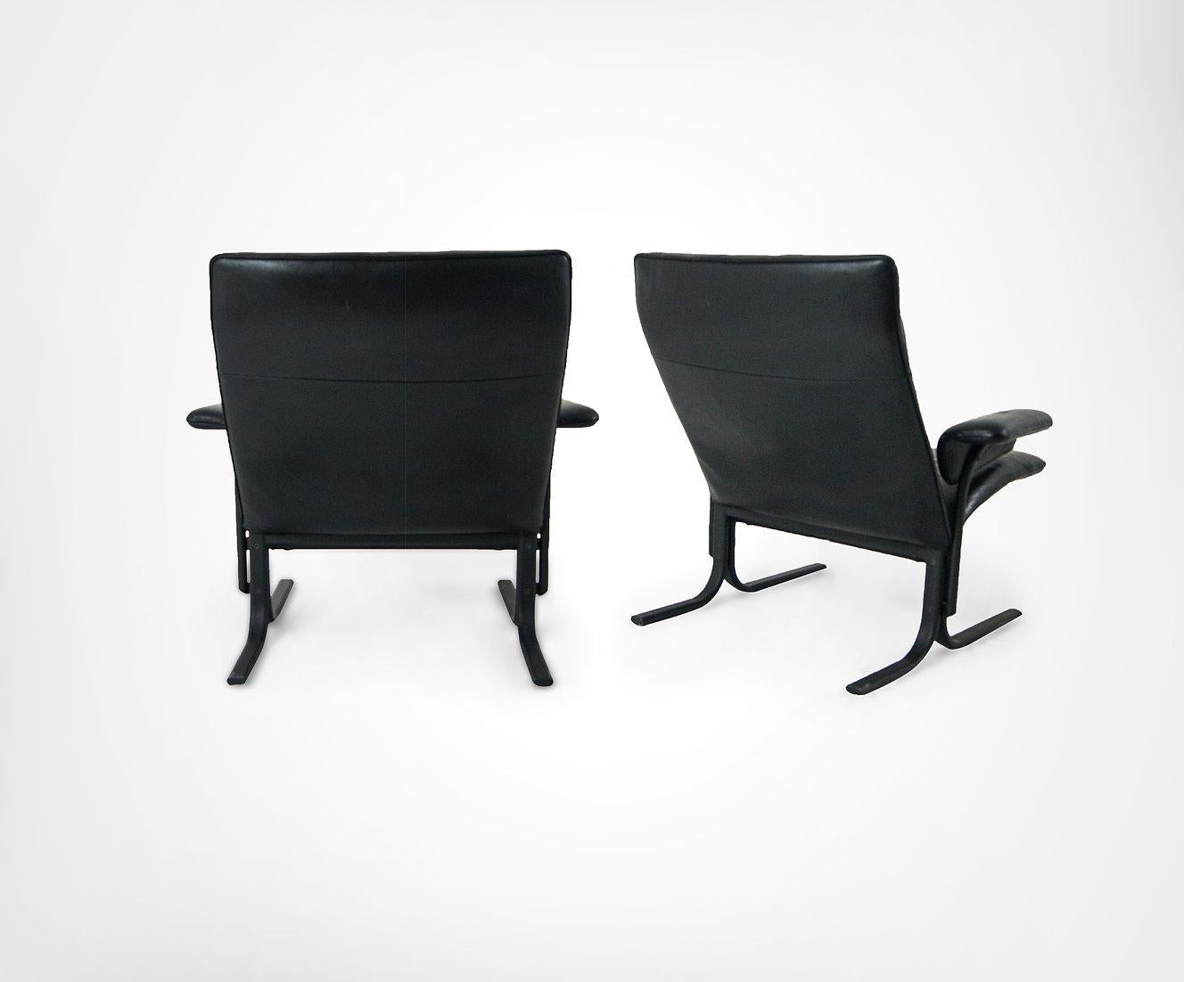 De Sede DS-2030 Sessel und Fußhocker aus schwarzem Leder von Hans Eichenberger im Angebot 2