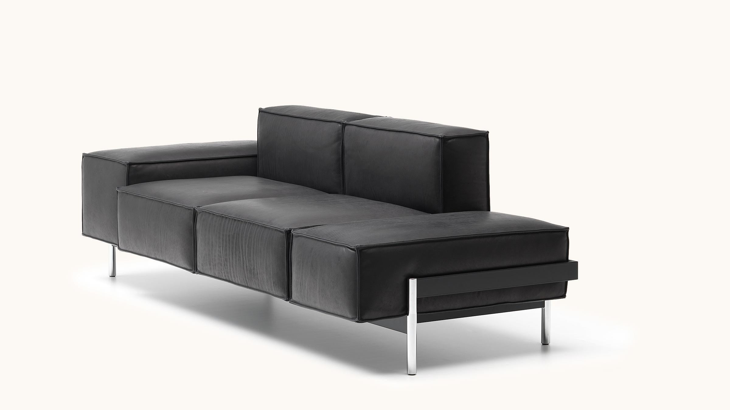 Swiss De Sede DS-21/123A Two-Seat Modular Sofa in Black Leather by Stephan Hürlemann For Sale