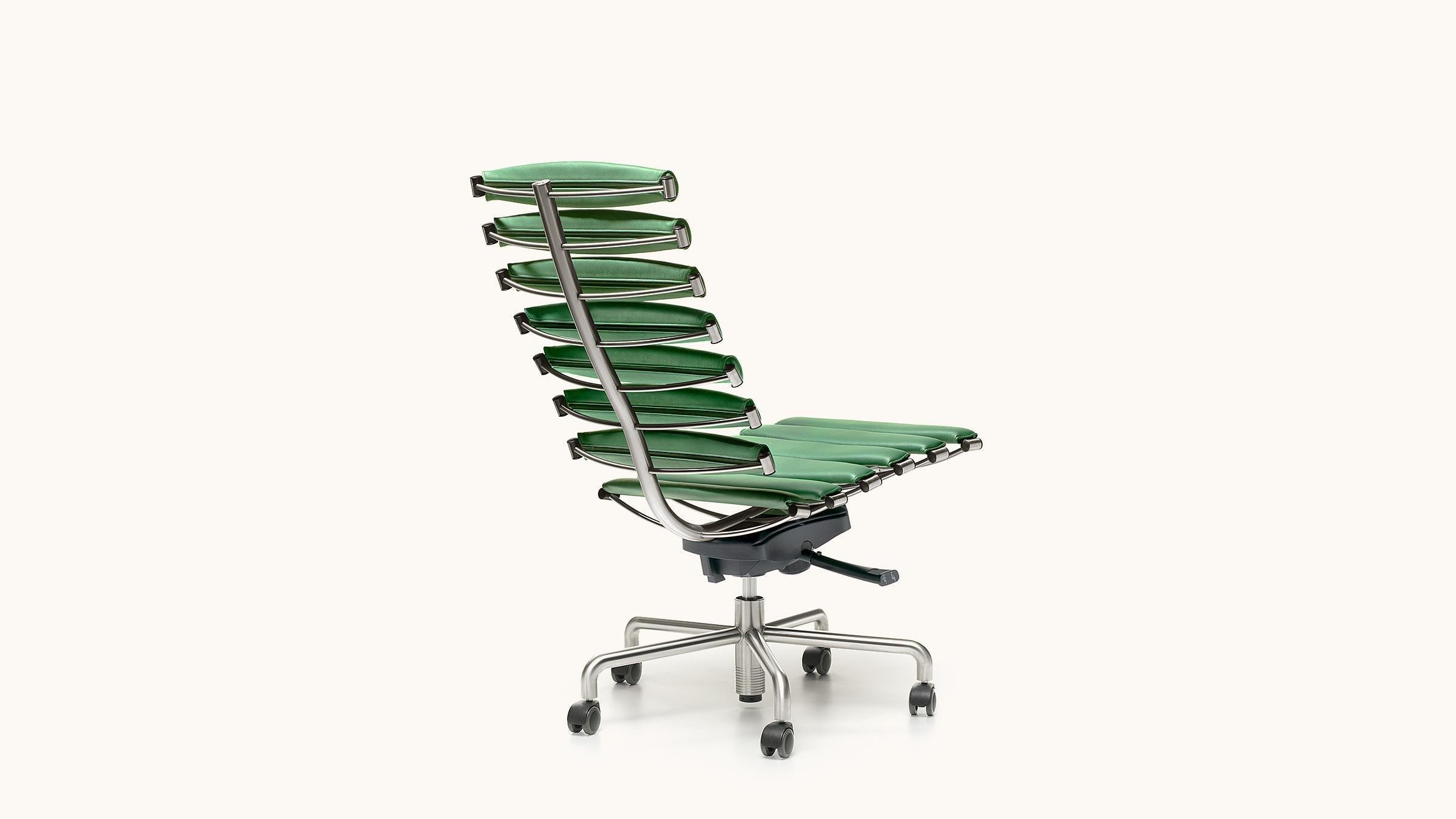 Contemporary De Sede DS-2100/156 Chair in Green Upholstery by De Sede Design Team For Sale