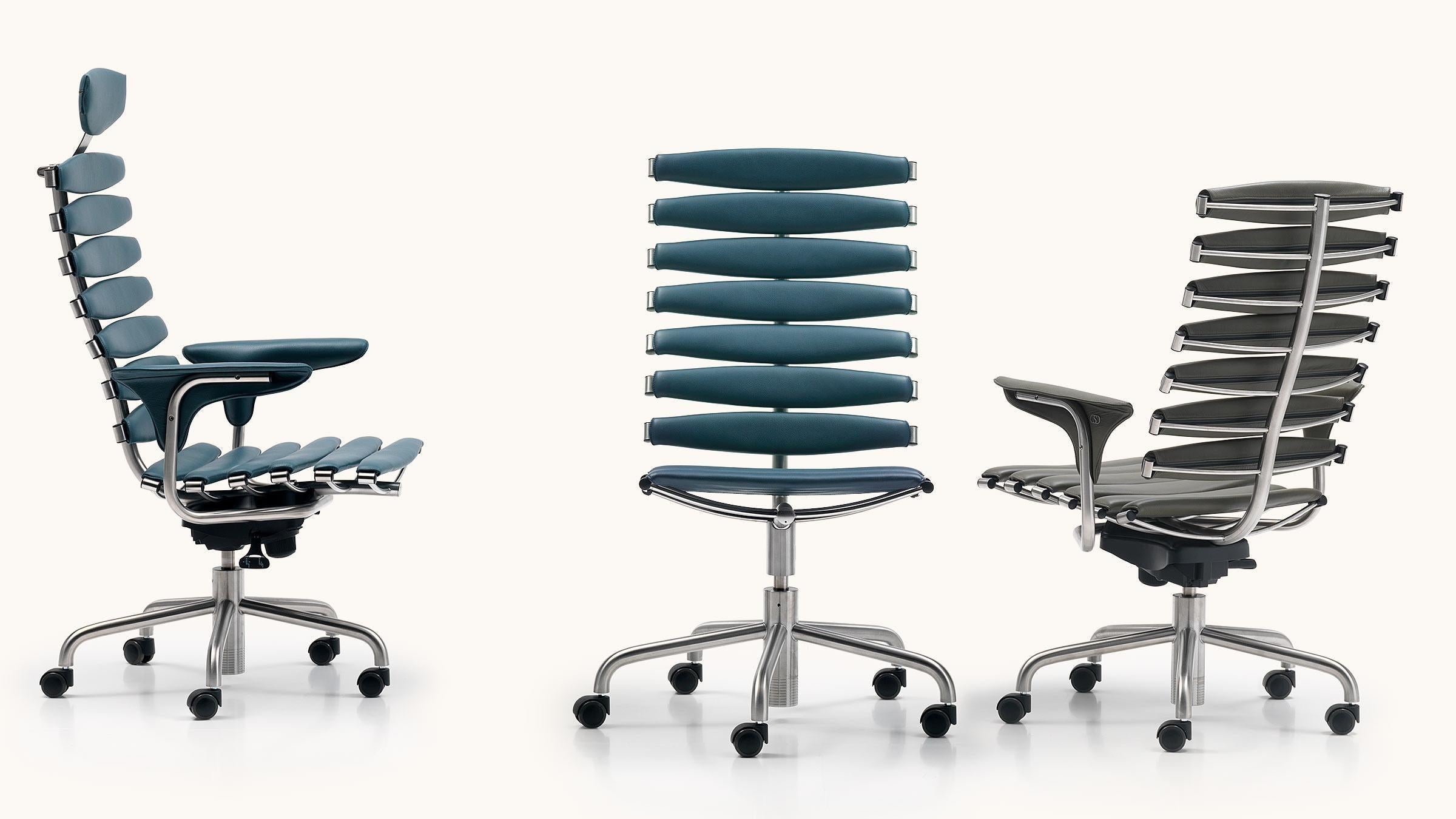 The slats on DS-2100 in finest leather adapt to individual body contours and provide - with its embracing feeling - the highest level of comfort. Available as a low-backed, visitor swivel chair, a high-backed executive chair, with headrest, tilt