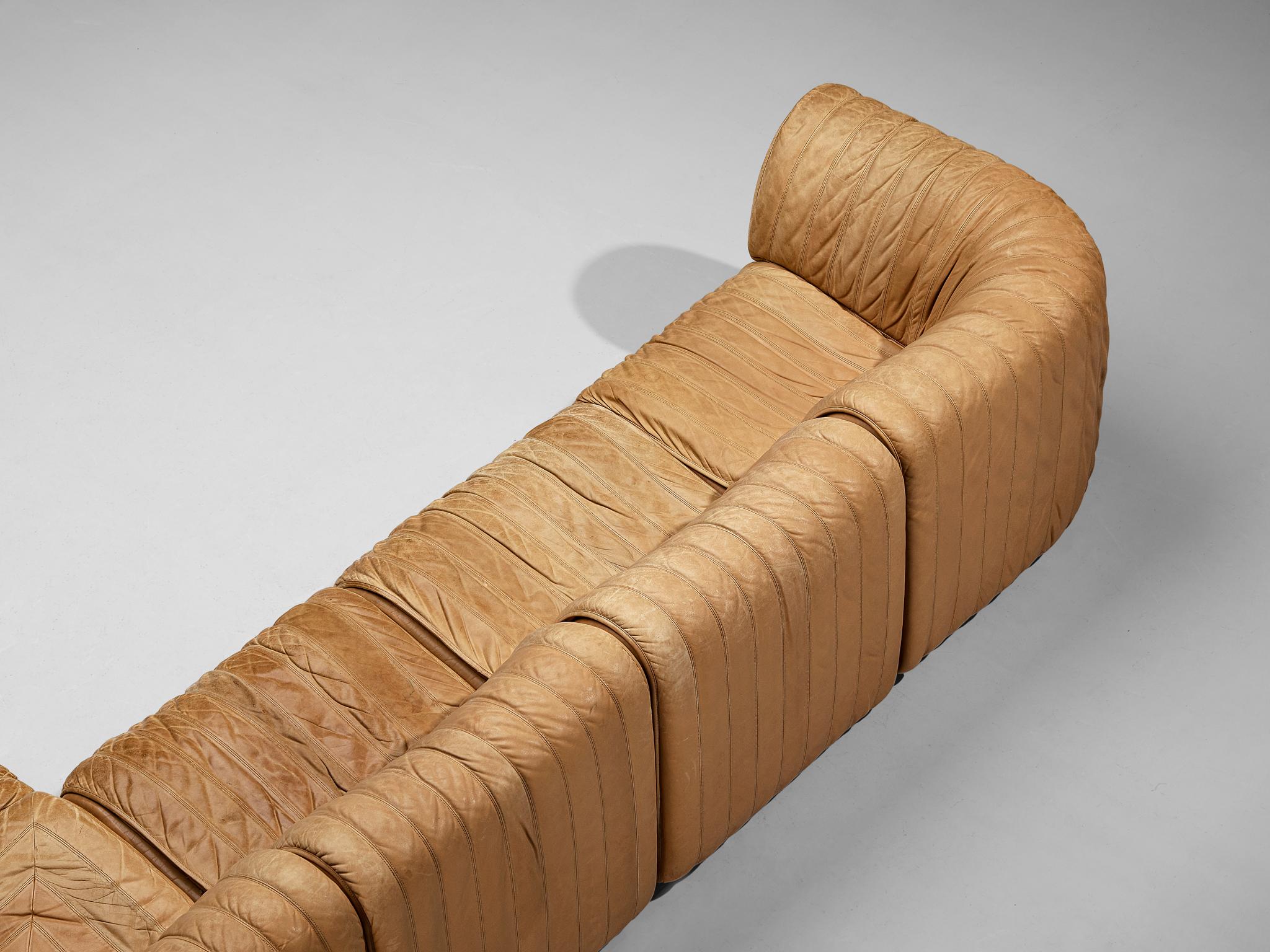 De Sede 'DS-22' Modulares Sofa aus karamellfarbenem Leder  im Angebot 3