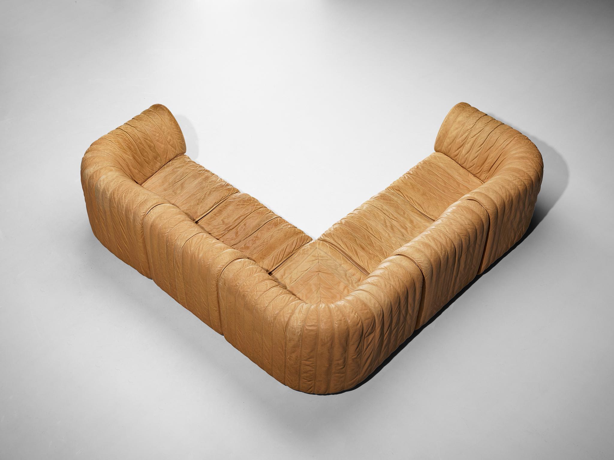 De Sede 'DS-22' Modulares Sofa aus karamellfarbenem Leder  (Moderne der Mitte des Jahrhunderts) im Angebot