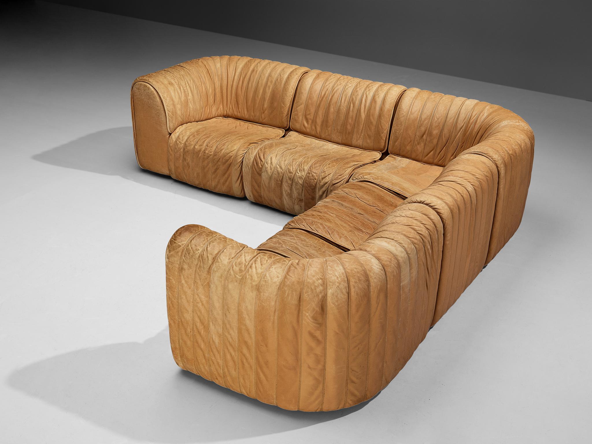 De Sede ‘DS-22’ Modular Sofa in Caramel Leather  In Good Condition For Sale In Waalwijk, NL