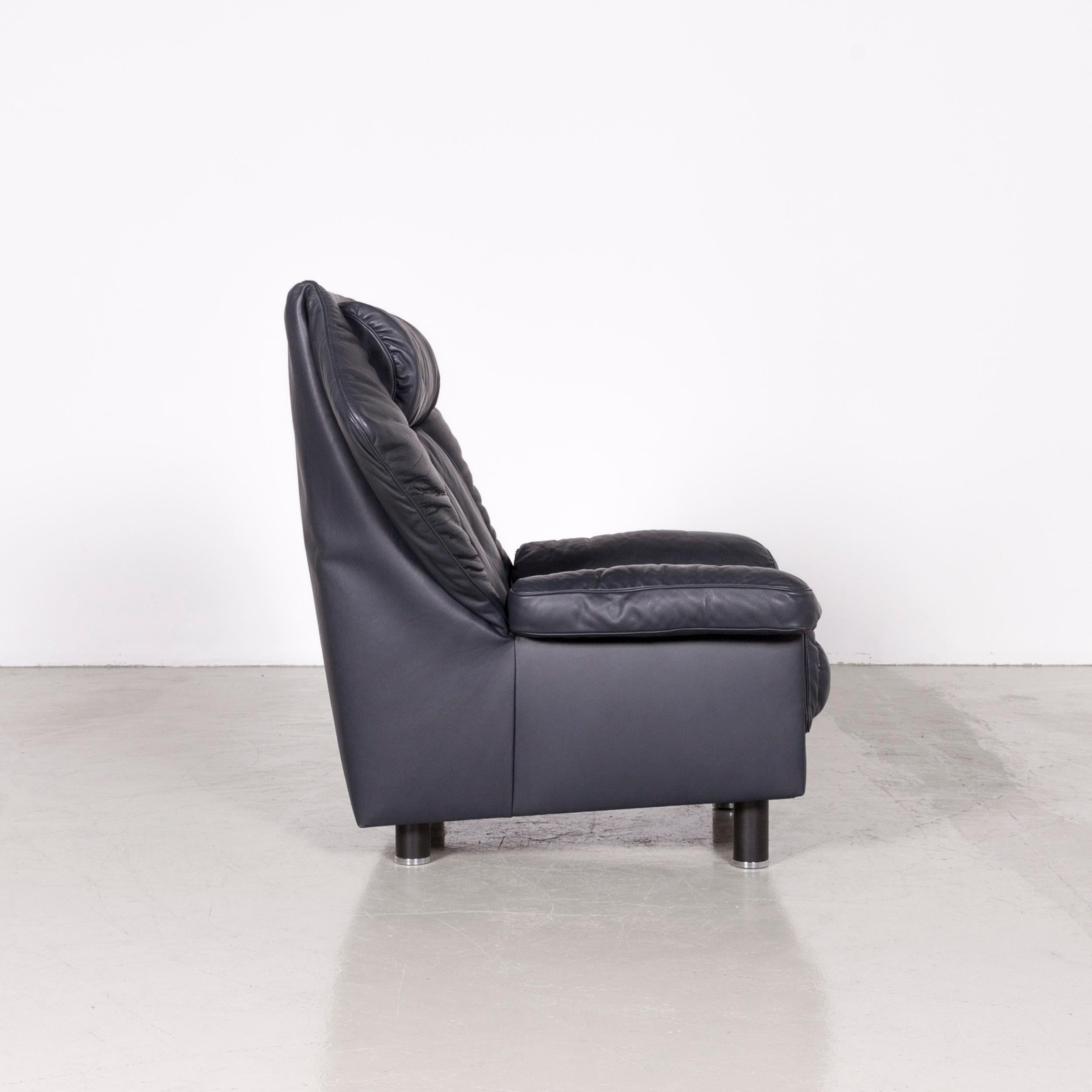De Sede DS 24 Designer Leather Armchair Blue Genuine Leather Chair In Good Condition For Sale In Cologne, DE