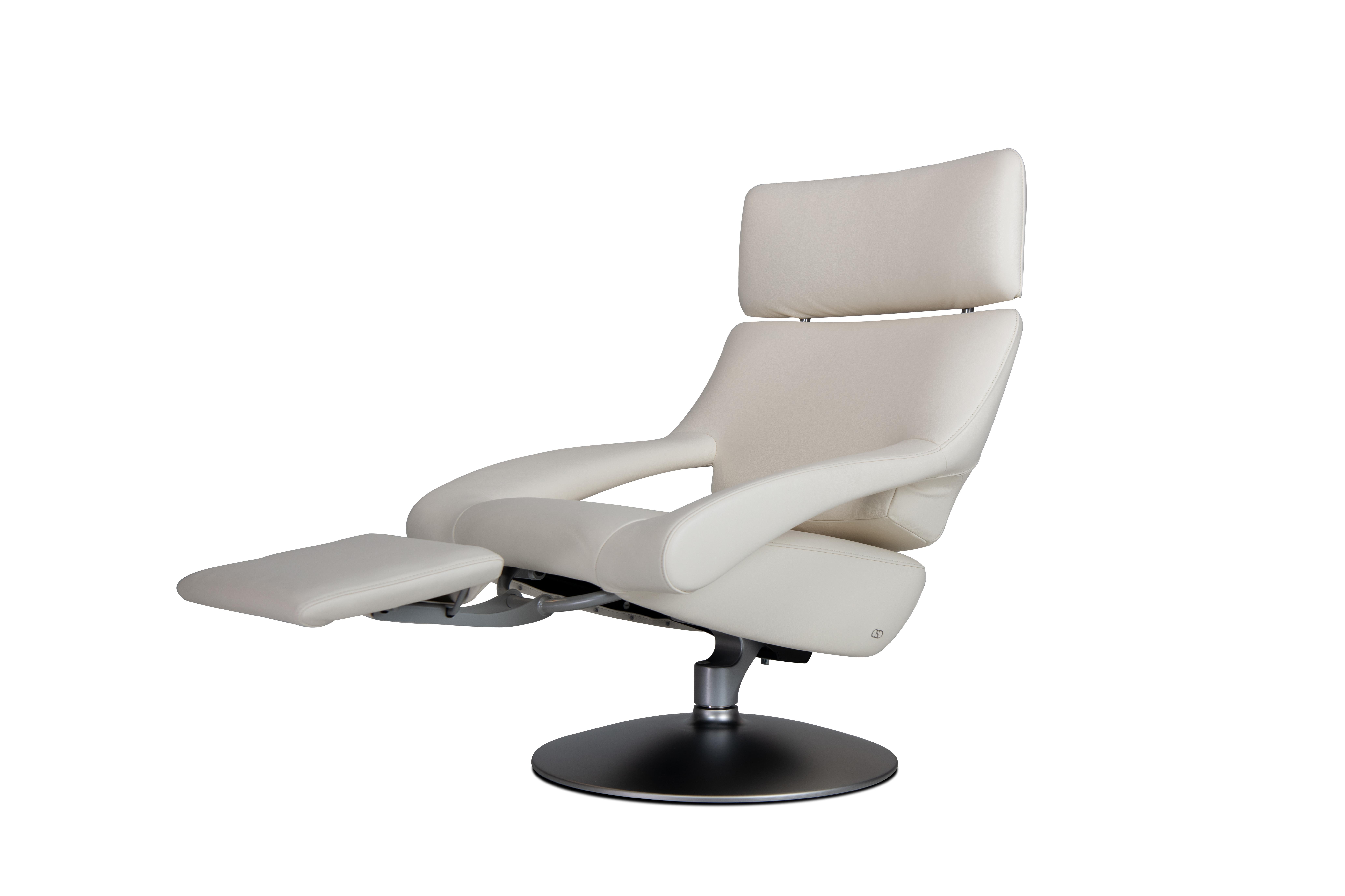Contemporary De Sede DS-255 Low Backrest Armchair in Snow Upholstery by De Sede Design Team For Sale