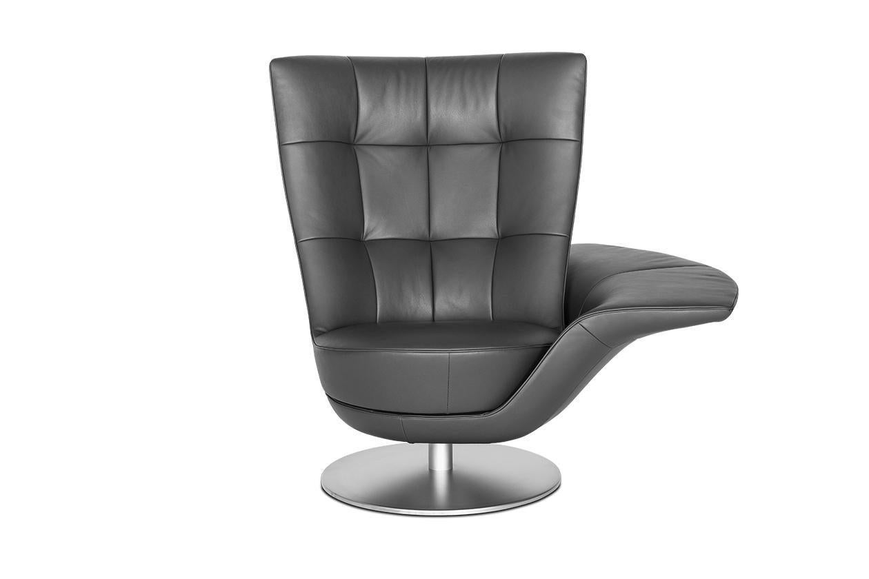 Modern De Sede DS-262/11 Armchair in Black Upholstery & Swivel Base by Stefan Heiliger For Sale