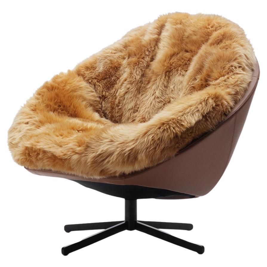 De Sede DS-265 Coco with Sheepskin 'Nomade' For Sale