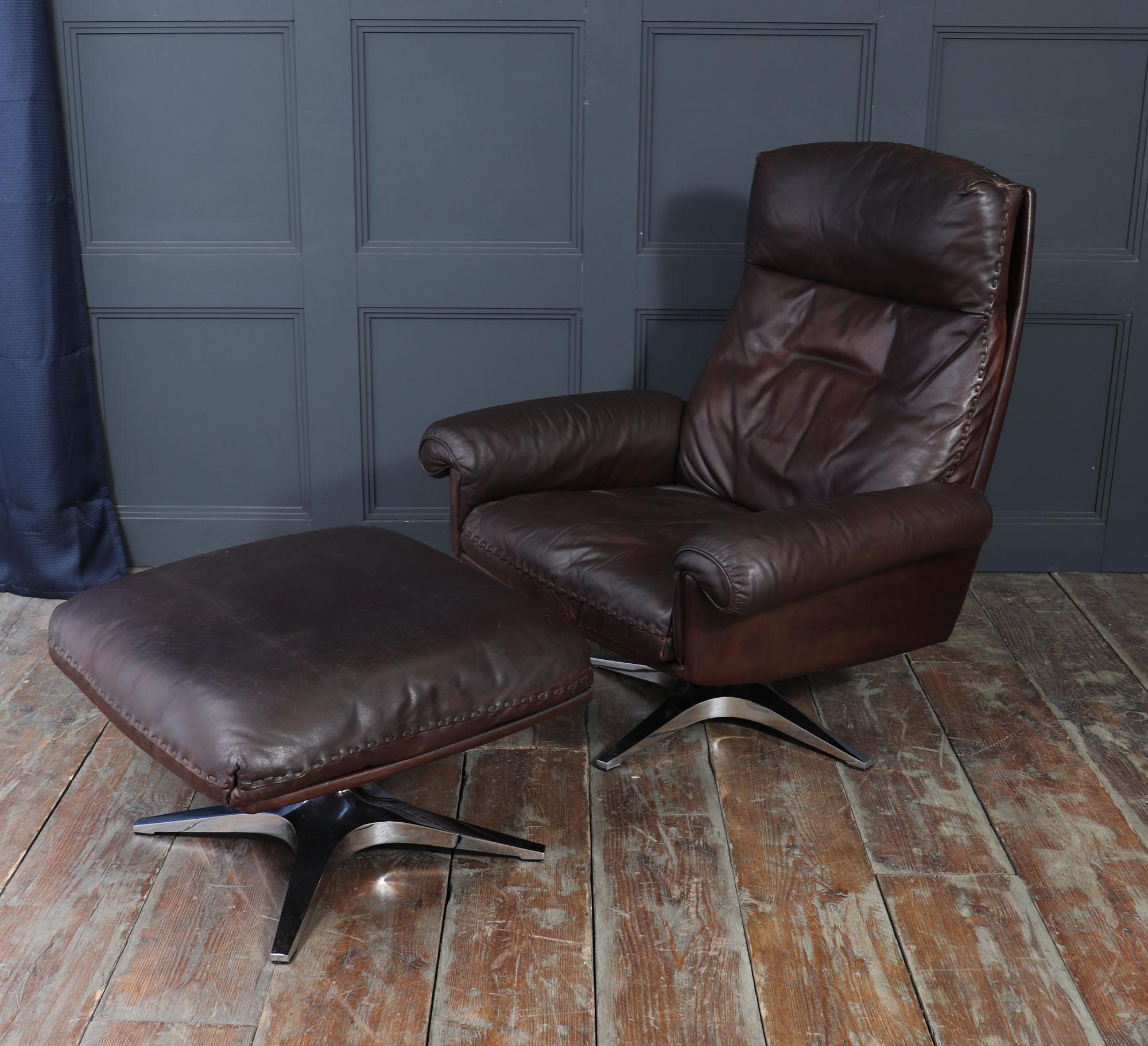 De Sede DS-31 Armchair and Footstool in Leather, Switzerland, c.1970s en venta 7
