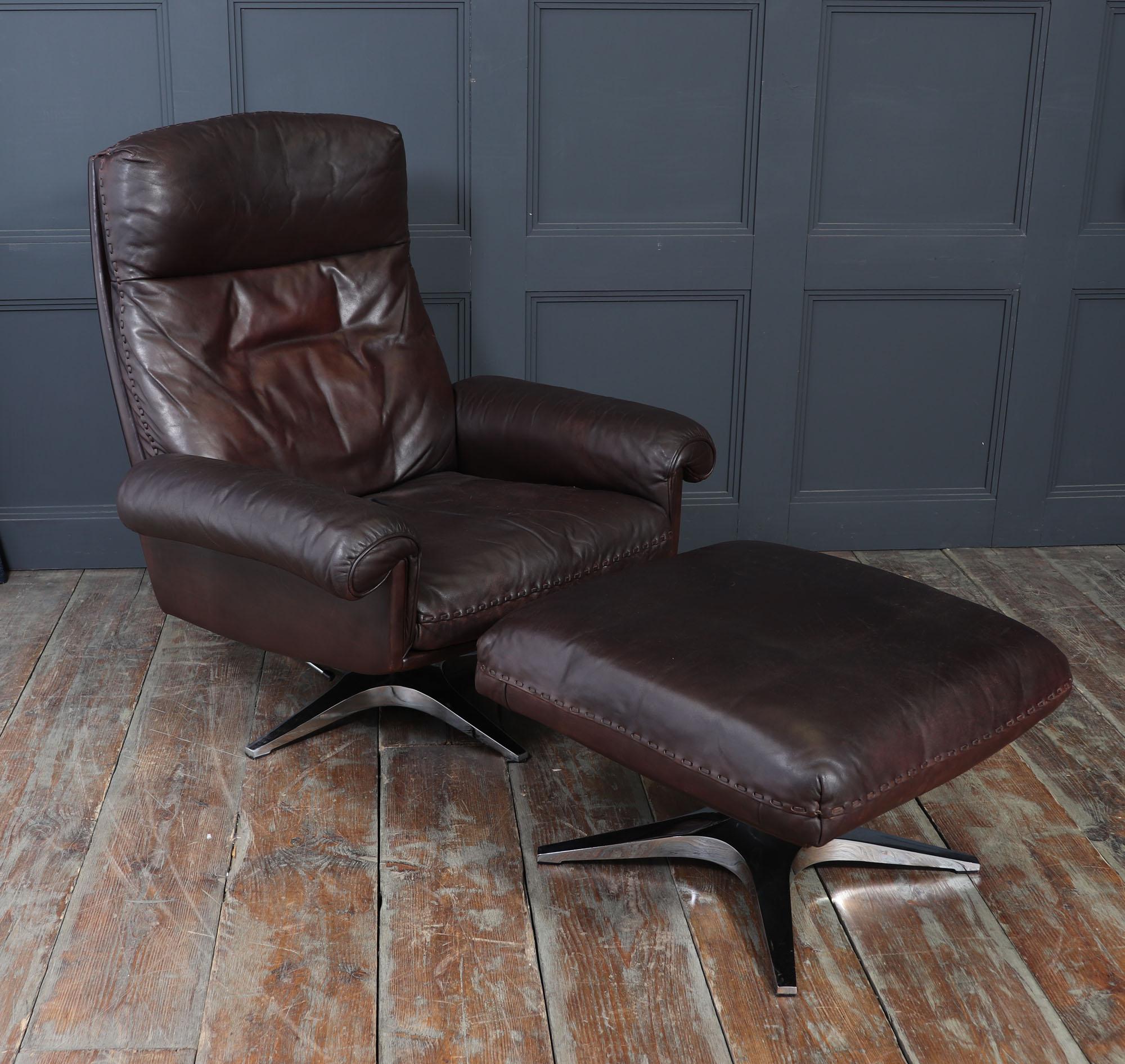 De Sede DS-31 Armchair and Footstool in Leather, Switzerland, c.1970s en venta 12