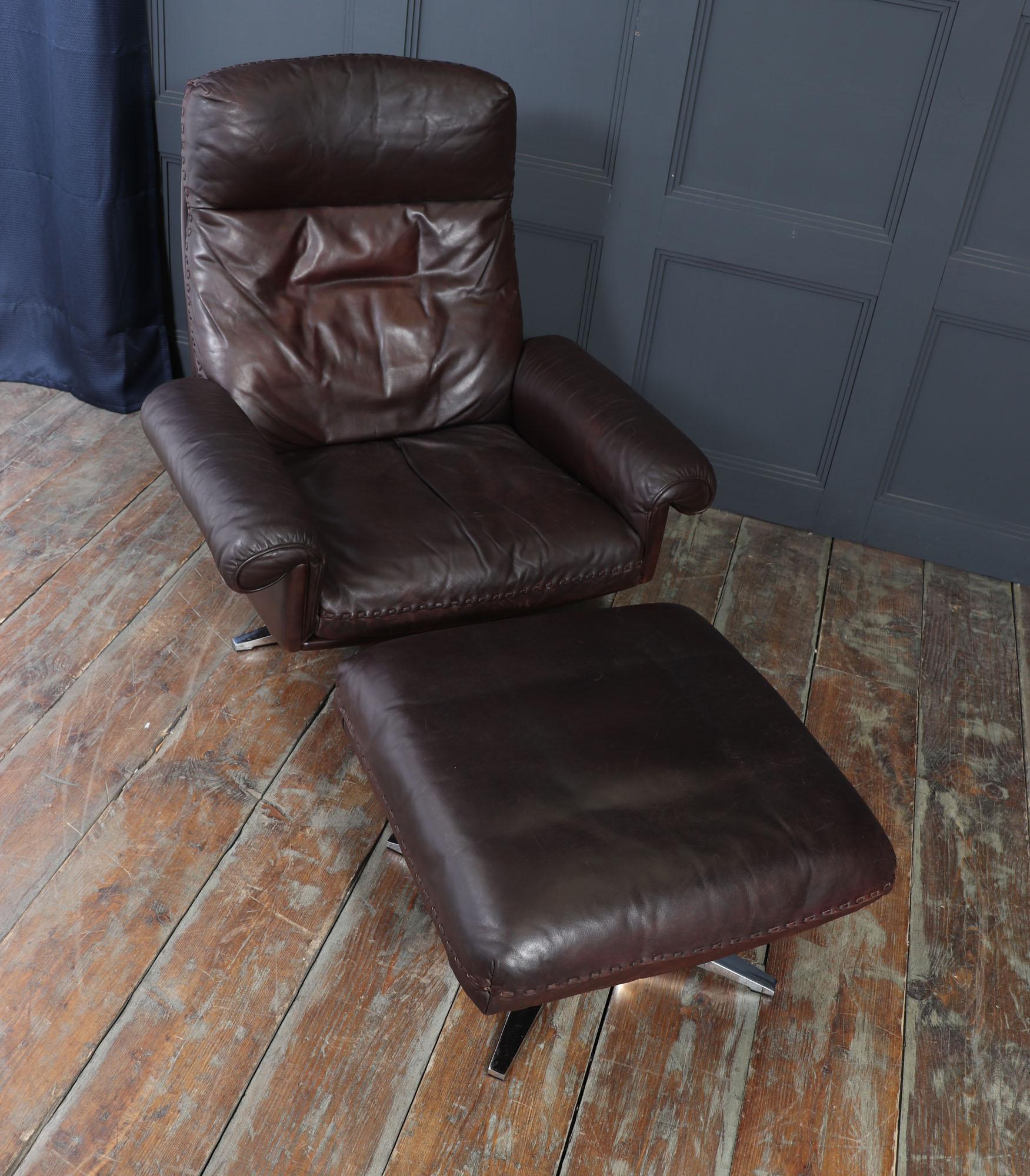 De Sede DS-31 Armchair and Footstool in Leather, Switzerland, c.1970s en venta 13