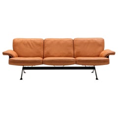 De Sede DS-31 Sofa in Teak Leather Upholstery by Antonella Scarpitta De Sede DS-31 Sofa in Teak Leather Upholstery by Antonella Scarpitta