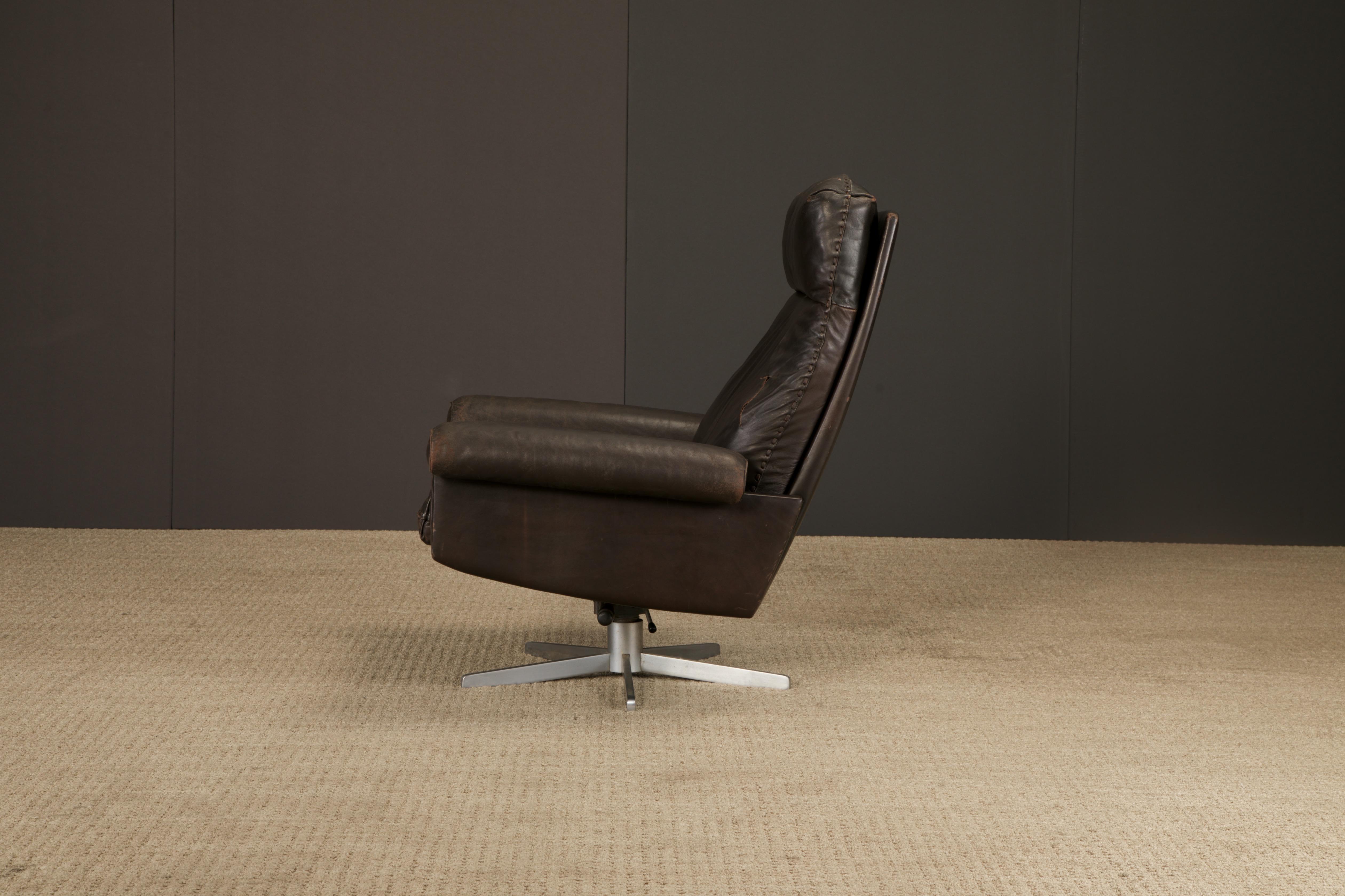 Silla giratoria De Sede DS-31 de cuero marrón oscuro cosido a mano Suiza Años 70 en venta 11