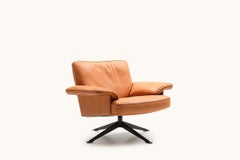 De Sede DS-31 Armchair in Teak Leather Upholstery by Antonella Scarpitta