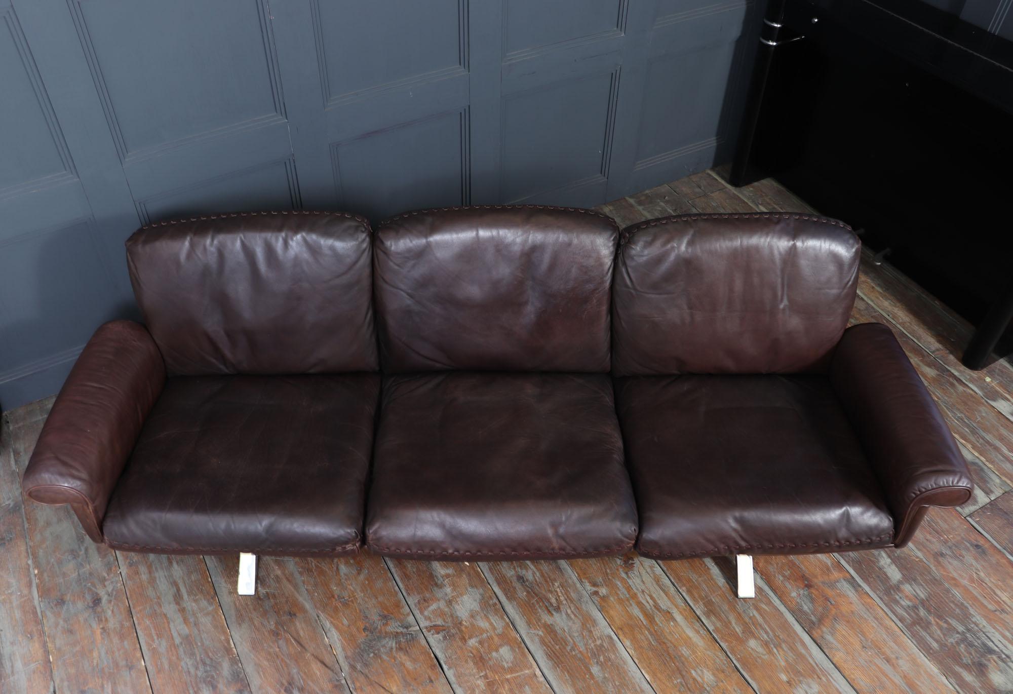 De Sede DS-31 Three-Seater Sofa in Leather, Switzerland, c.1970s im Angebot 4
