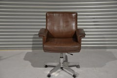 De Sede DS 35 Executive Swivel Desk Armchair on Castors, Switzerland, 1960s