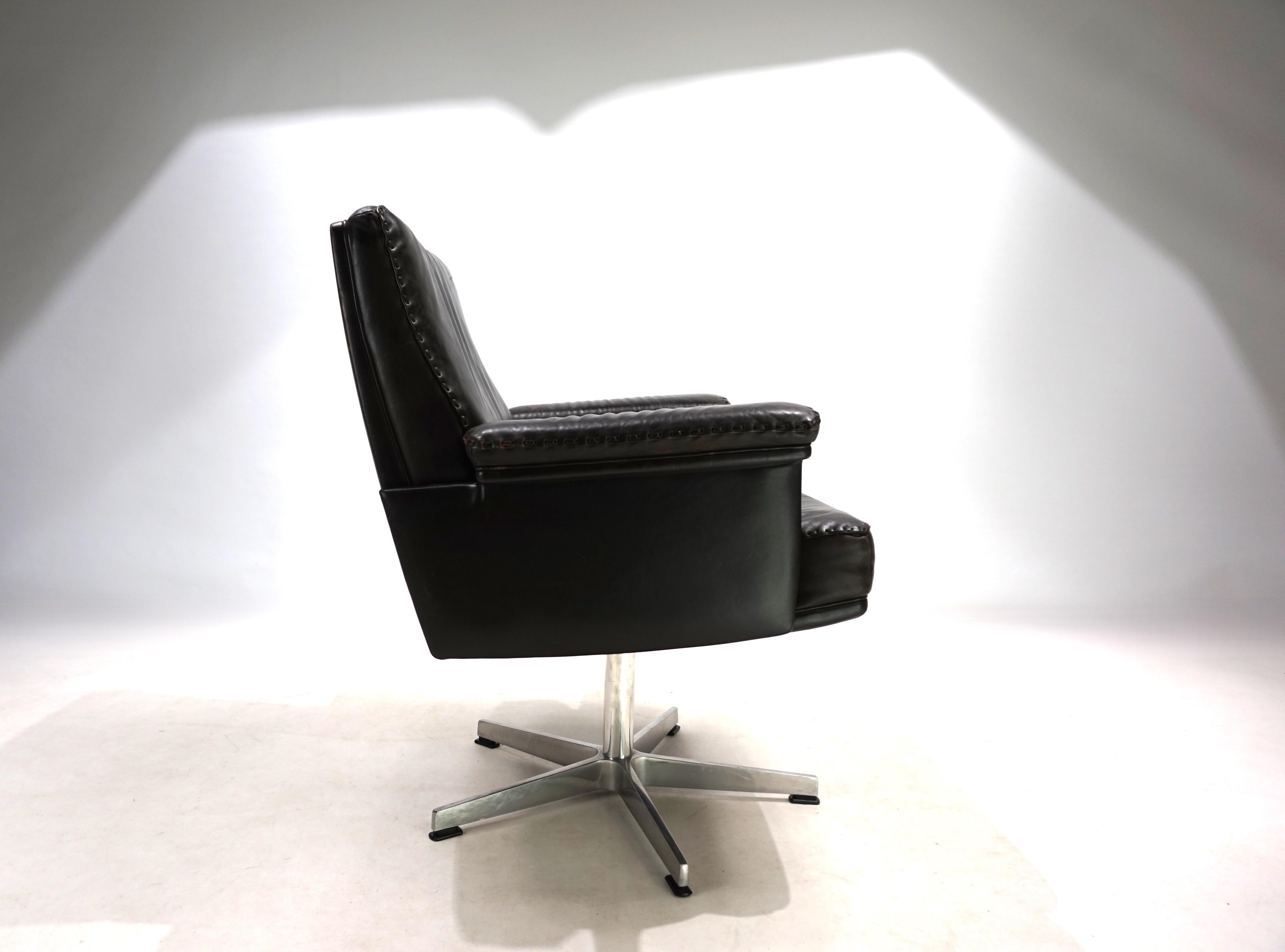 De Sede DS 35 leather armchair, 1960 For Sale 6