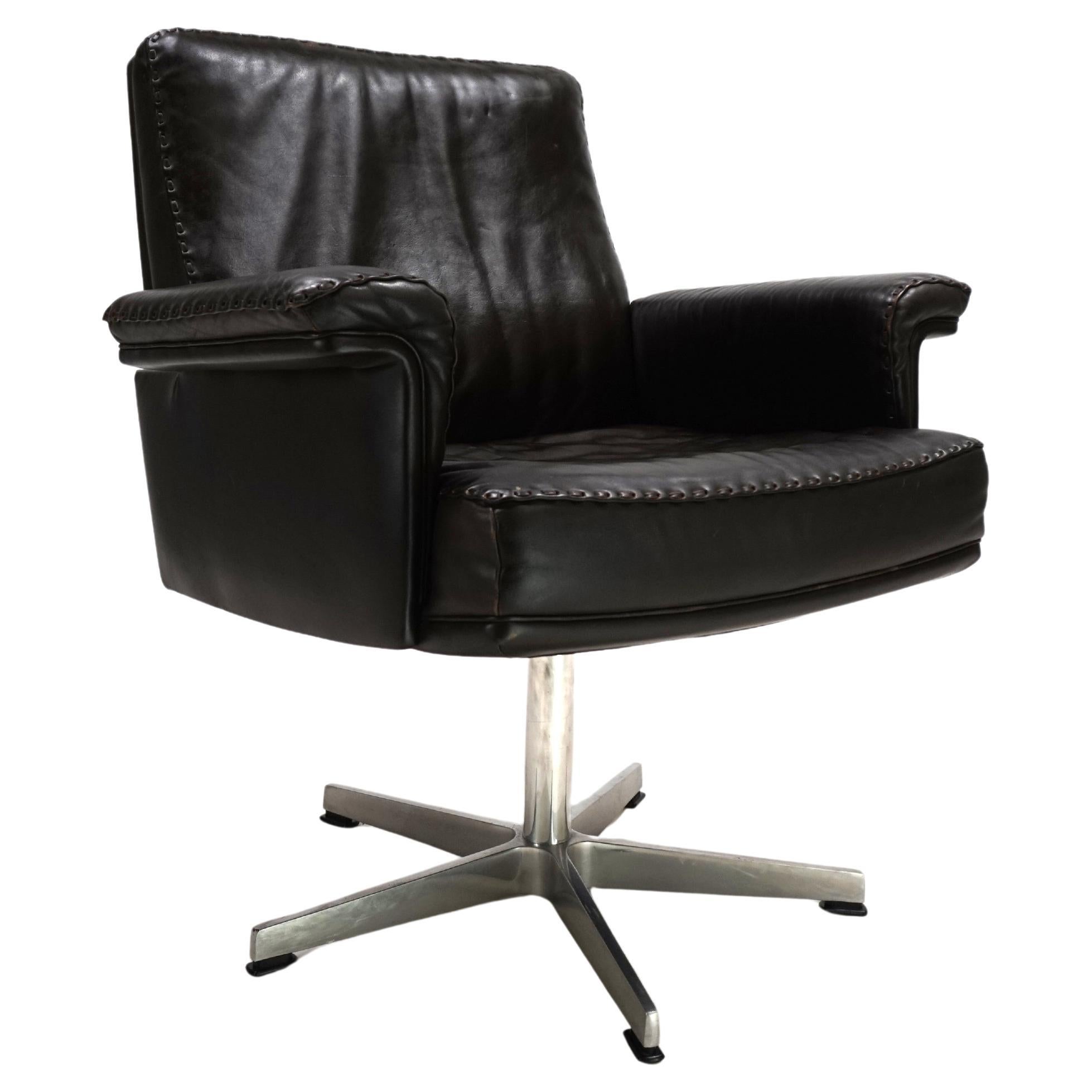 De Sede DS 35 leather armchair, 1960 For Sale