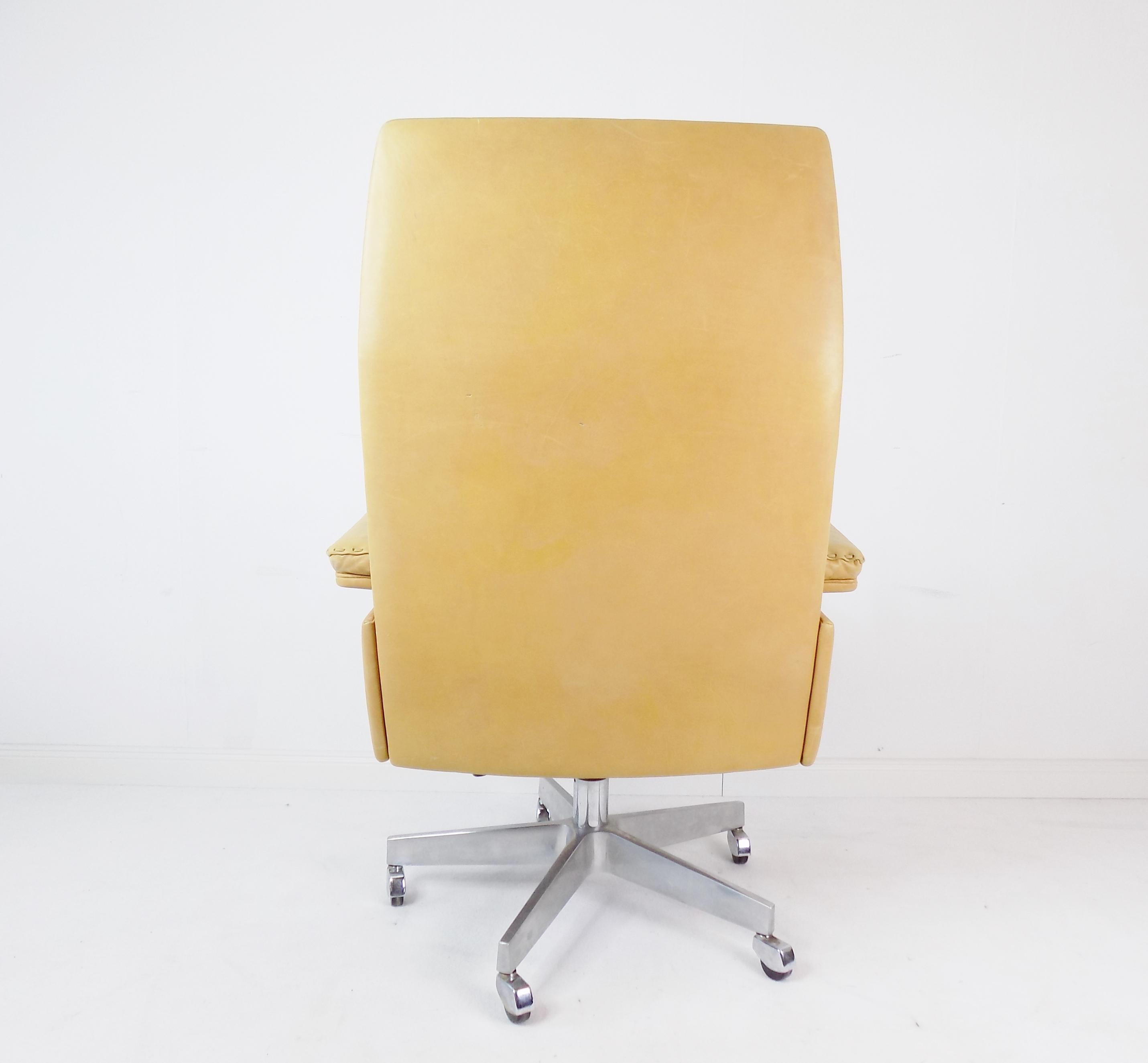 De Sede DS 35 Office Leather Armchair In Good Condition In Ludwigslust, DE